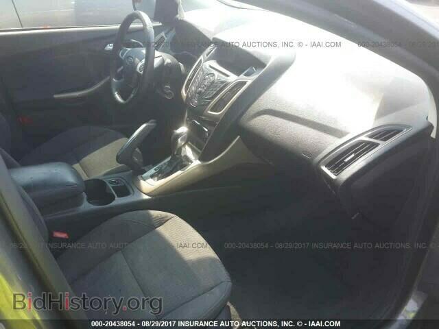2012 Ford Focus - VIN: 1FAHP3M21CL244776 - Photo 5