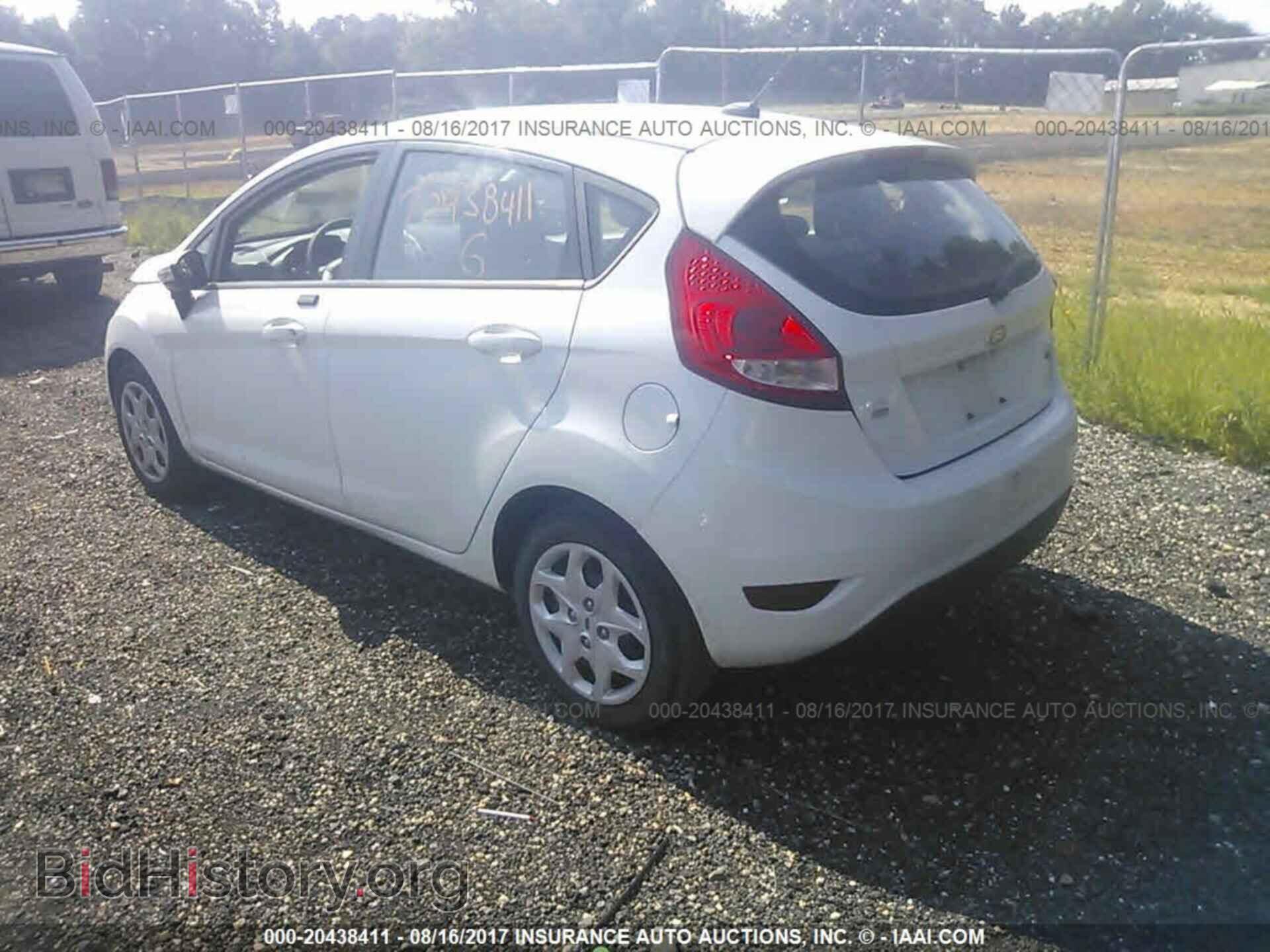 2013 Ford Fiesta - VIN: 3FADP4EJ2DM161674 - Фото 3