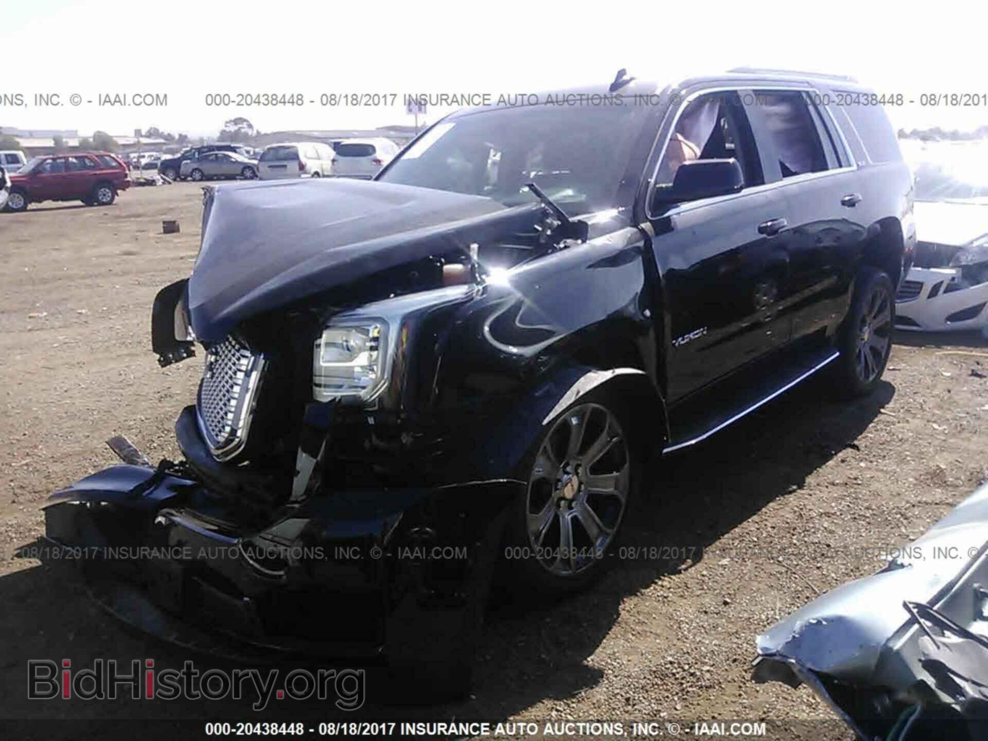 2016 Gmc Yukon - VIN: 1GKS1AKC9GR402452 - Фото 2