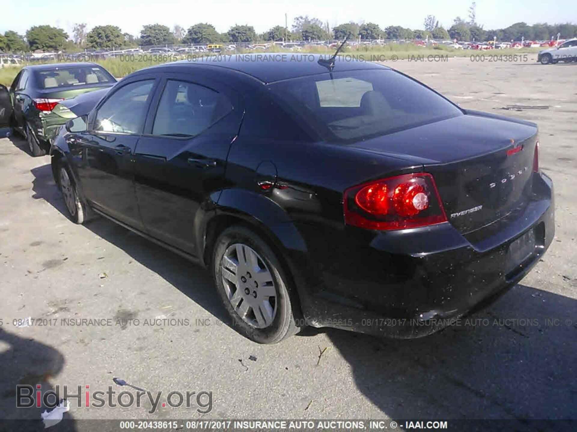 2013 Dodge Avenger - VIN: 1C3CDZAG1DN749677 - Фото 3
