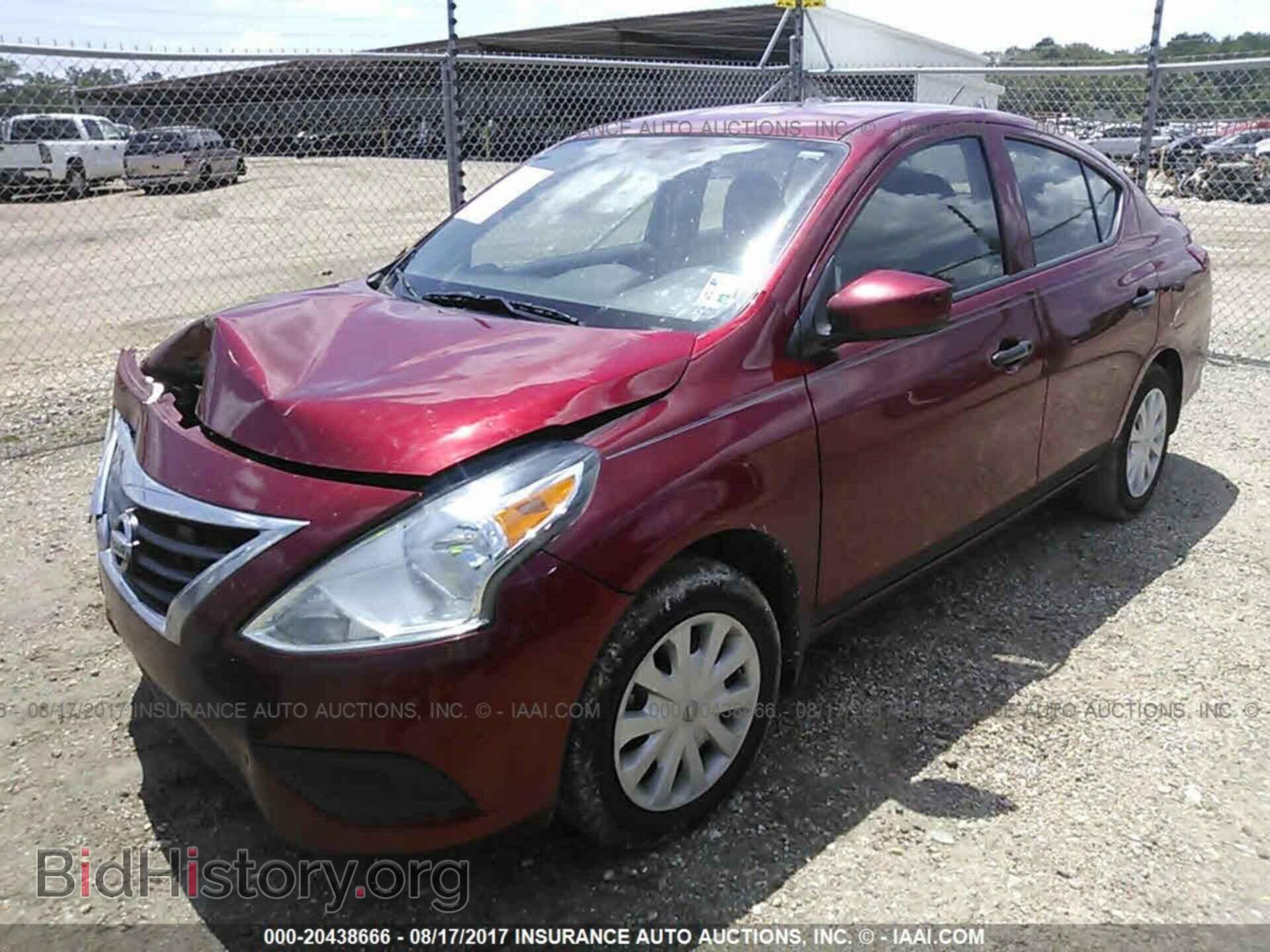 2017 Nissan Versa - VIN: 3N1CN7AP1HL818308 - Photo 2