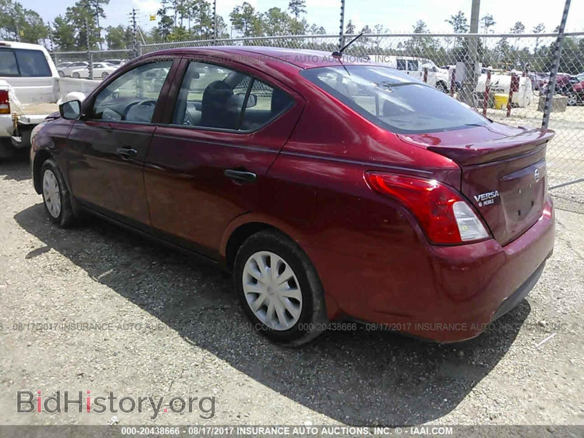 2017 Nissan Versa - VIN: 3N1CN7AP1HL818308 - Photo 3