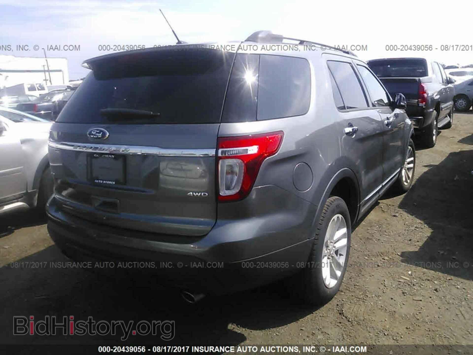 2013 Ford Explorer - VIN: 1FM5K8D87DGA77827 - Photo 4