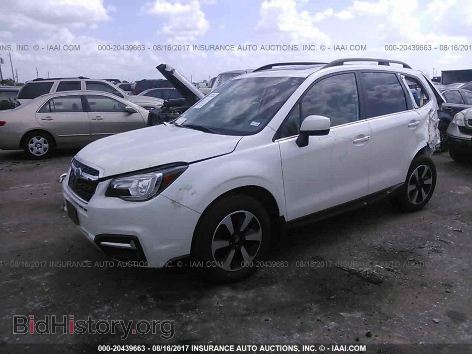 2017 Subaru Forester - VIN: JF2SJARC6HH487373 - Photo 2