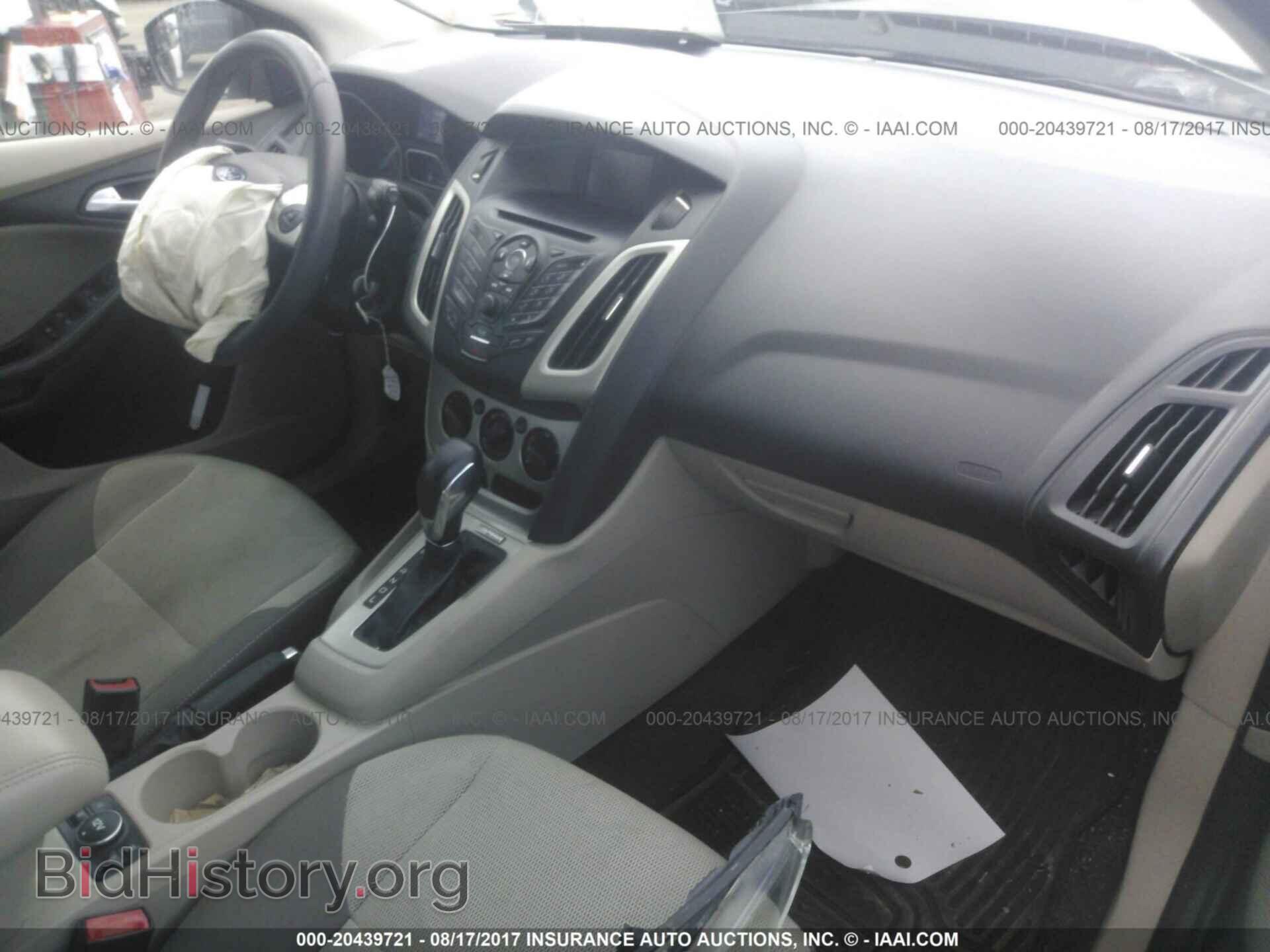 2012 Ford Focus - VIN: 1FAHP3K23CL290211 - Photo 5