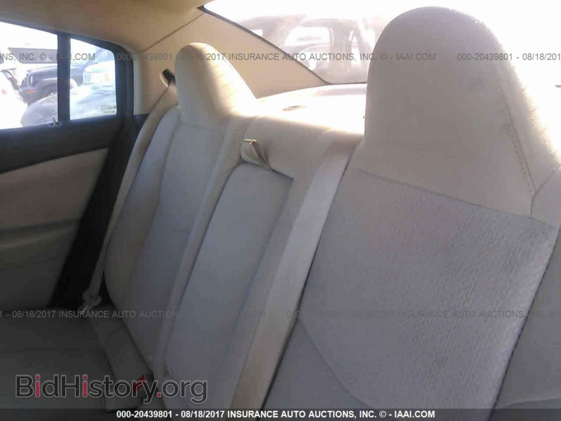 2013 Chrysler 200 - VIN: 1C3CCBBB8DN672321 - Photo 5