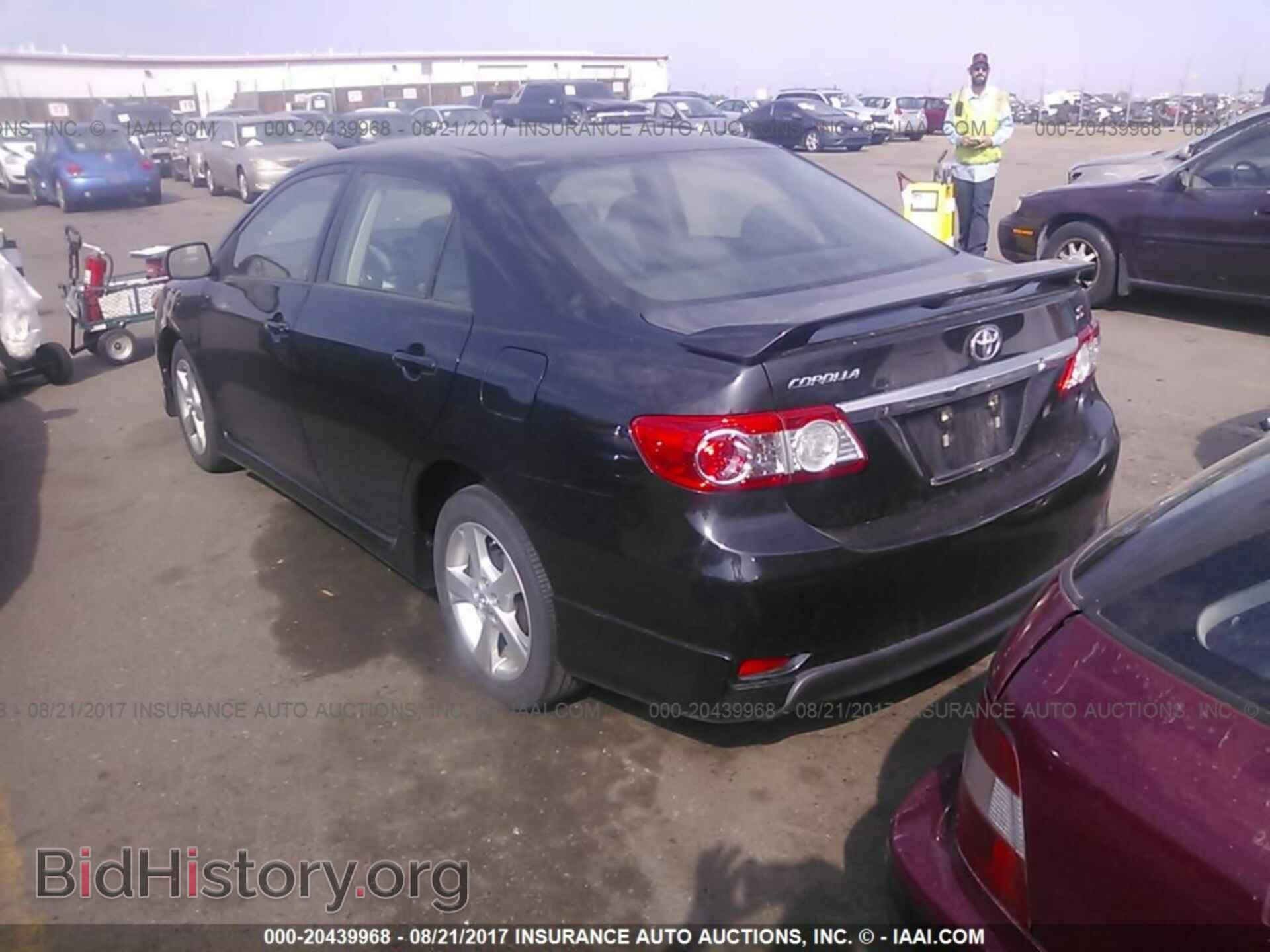 2013 Toyota Corolla - VIN: 5YFBU4EE4DP074638 - Photo 3