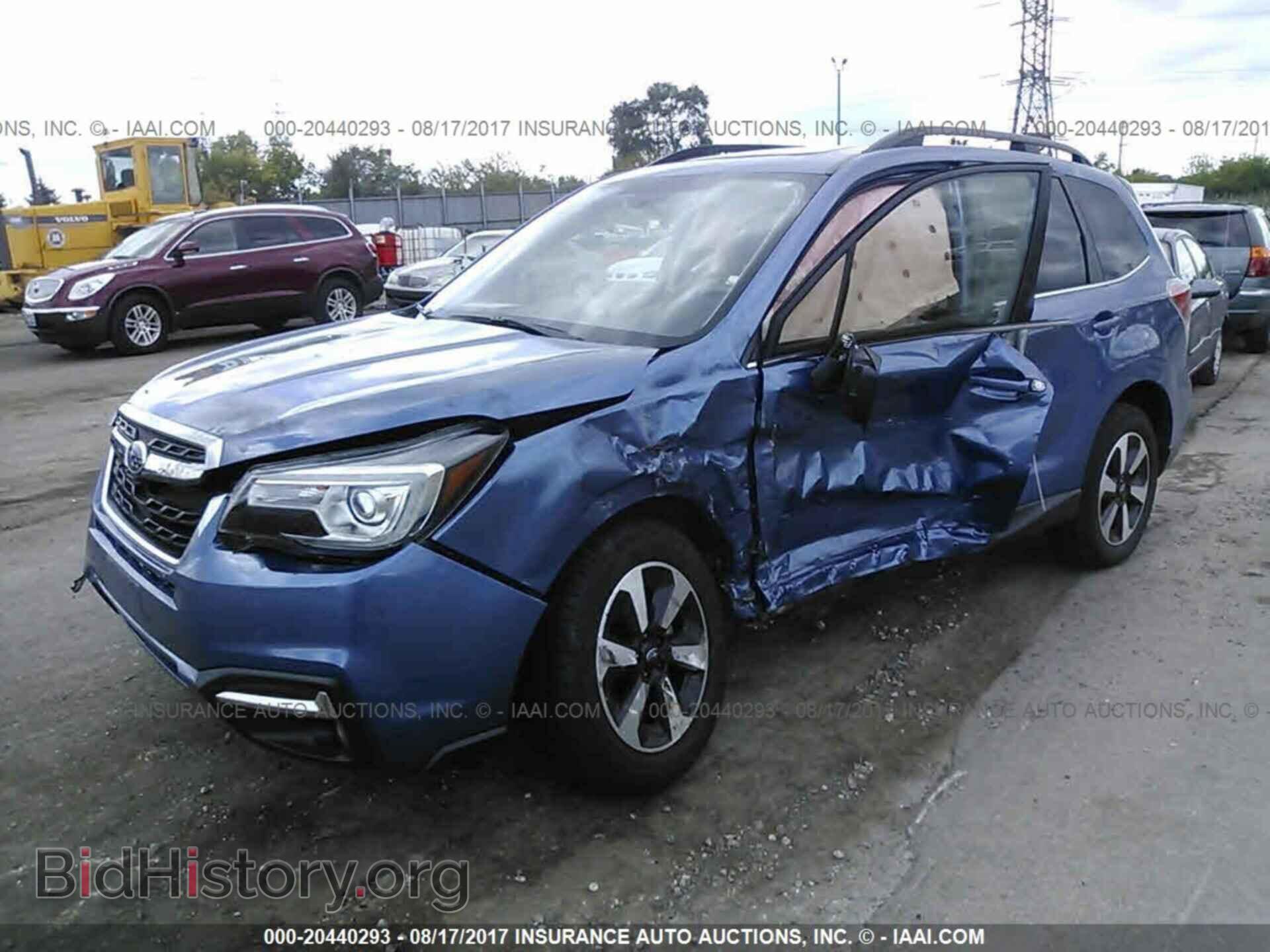 2017 Subaru Forester - VIN: JF2SJARC1HH510848 - Photo 2