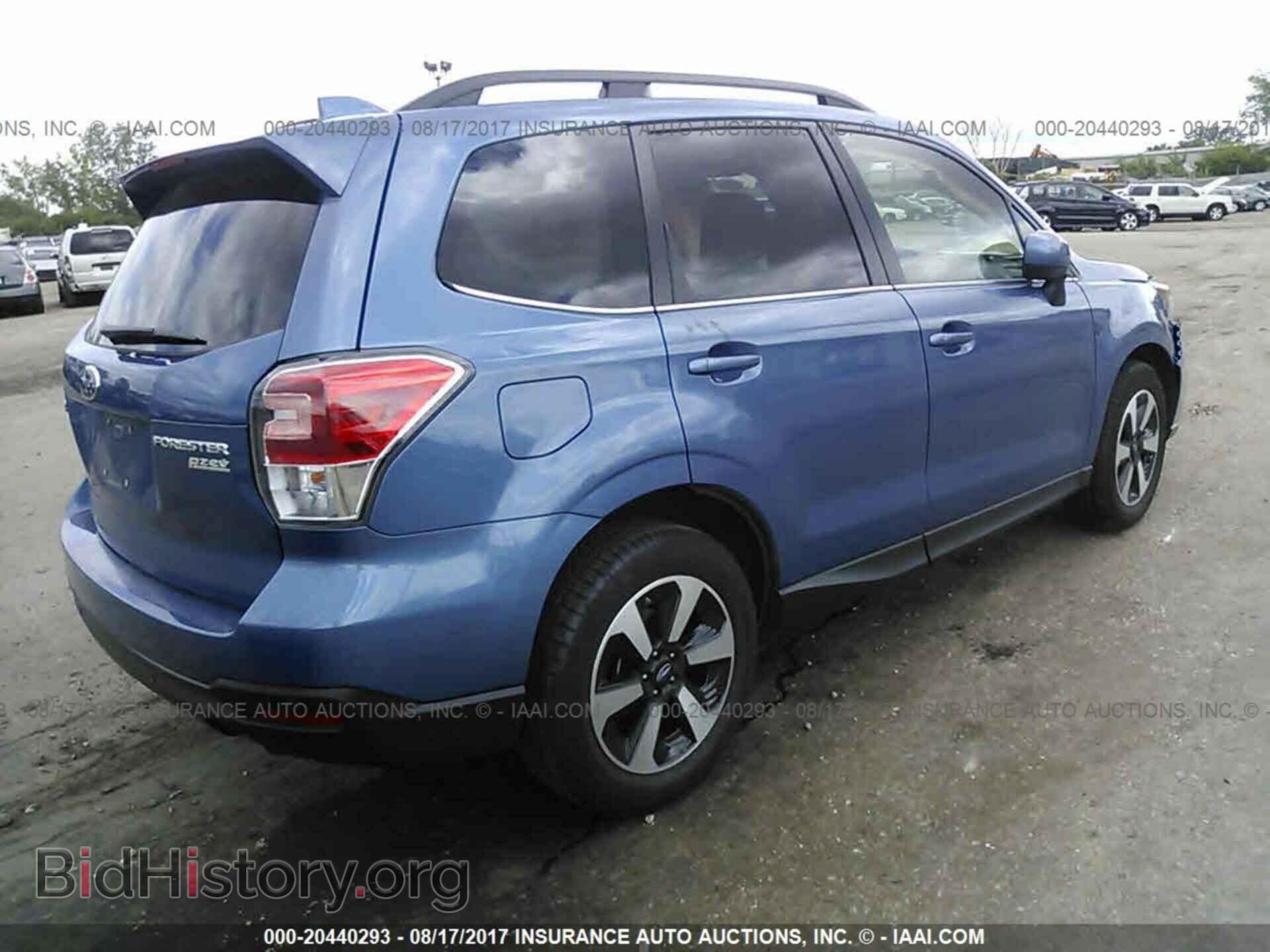 2017 Subaru Forester - VIN: JF2SJARC1HH510848 - Photo 4