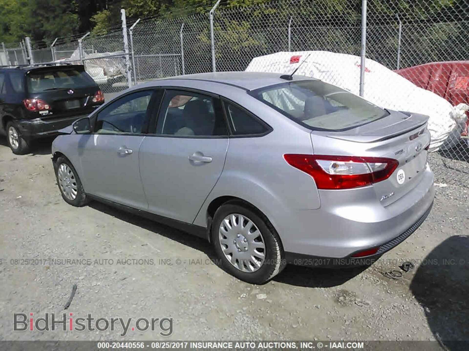 2013 Ford Focus - VIN: 1FADP3F29DL175378 - Фото 3