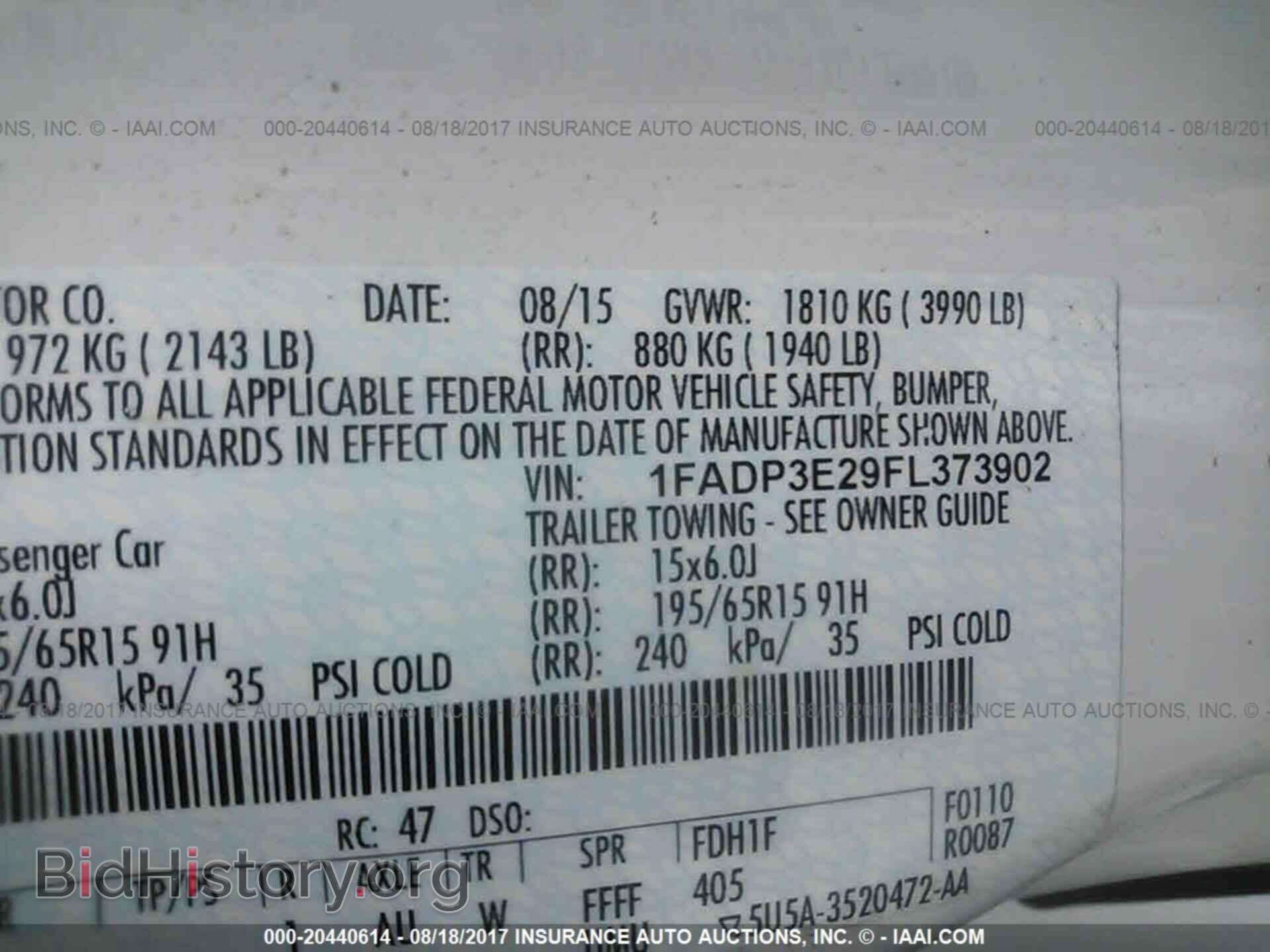 2015 Ford Focus - VIN: 1FADP3E29FL373902 - Photo 9