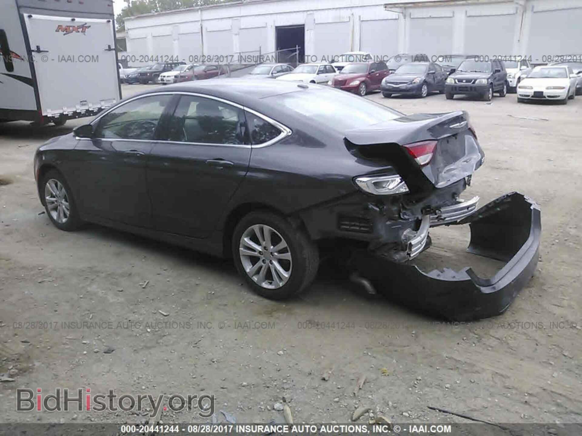 2016 Chrysler 200 - VIN: 1C3CCCAB6GN131652 - Photo 3