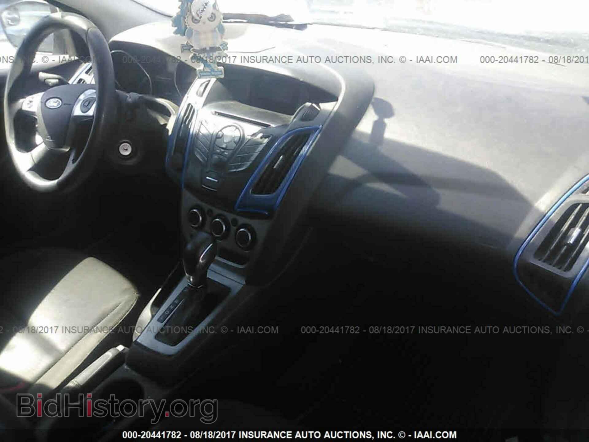 2012 Ford Focus - VIN: 1FAHP3F23CL302853 - Фото 5