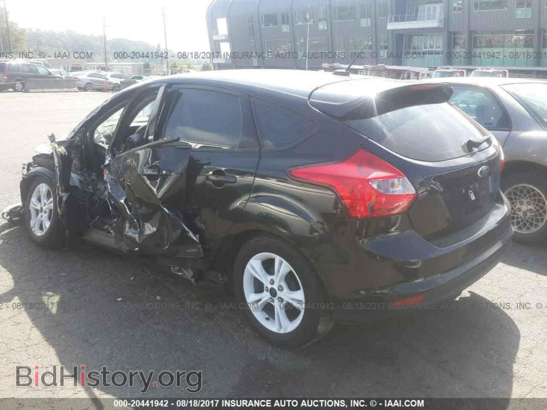2014 Ford Focus - VIN: 1FADP3K29EL454675 - Photo 3