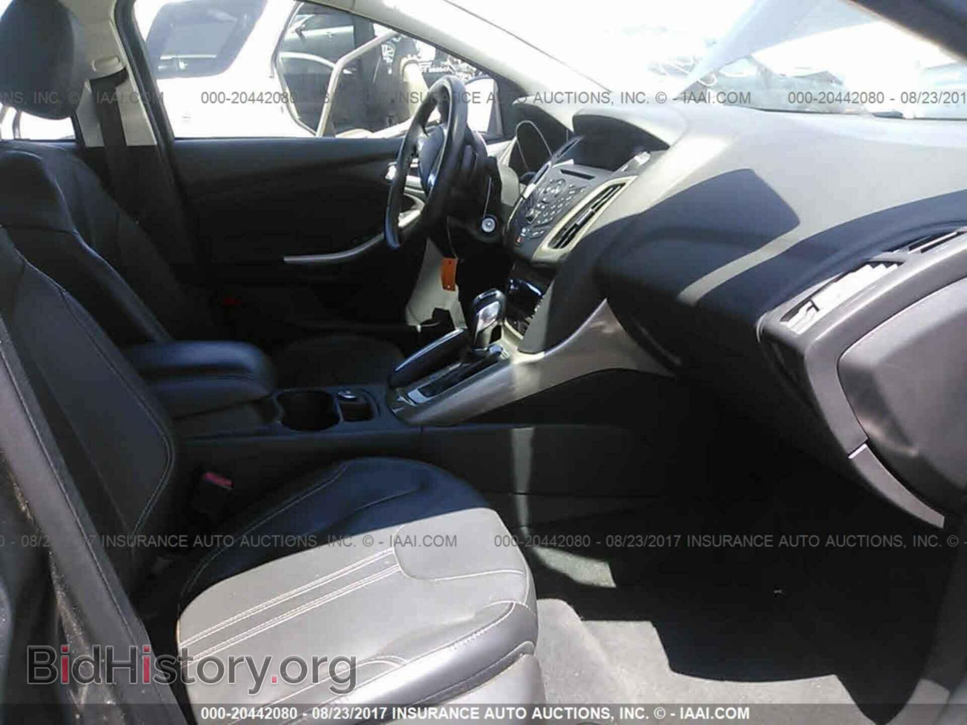 2012 Ford Focus - VIN: 1FAHP3H22CL367254 - Photo 5