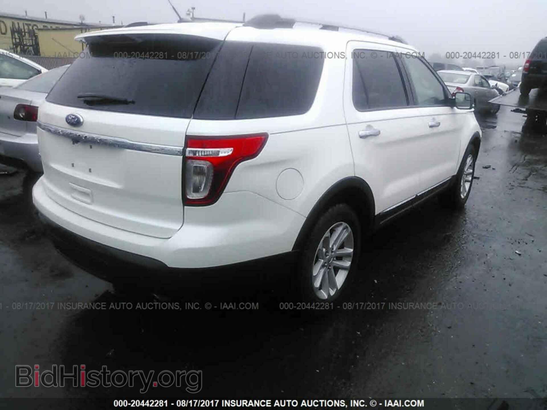 2011 Ford Explorer - VIN: 1FMHK7D86BGA76169 - Фото 4