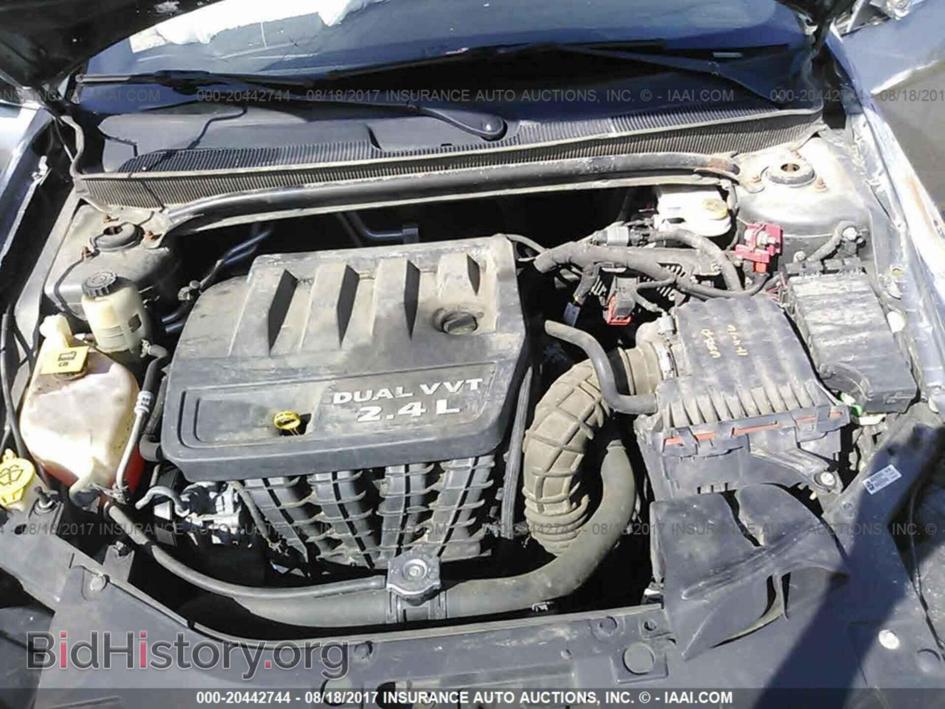 2012 Chrysler 200 - VIN: 1C3CCBCB7CN188072 - Photo 10