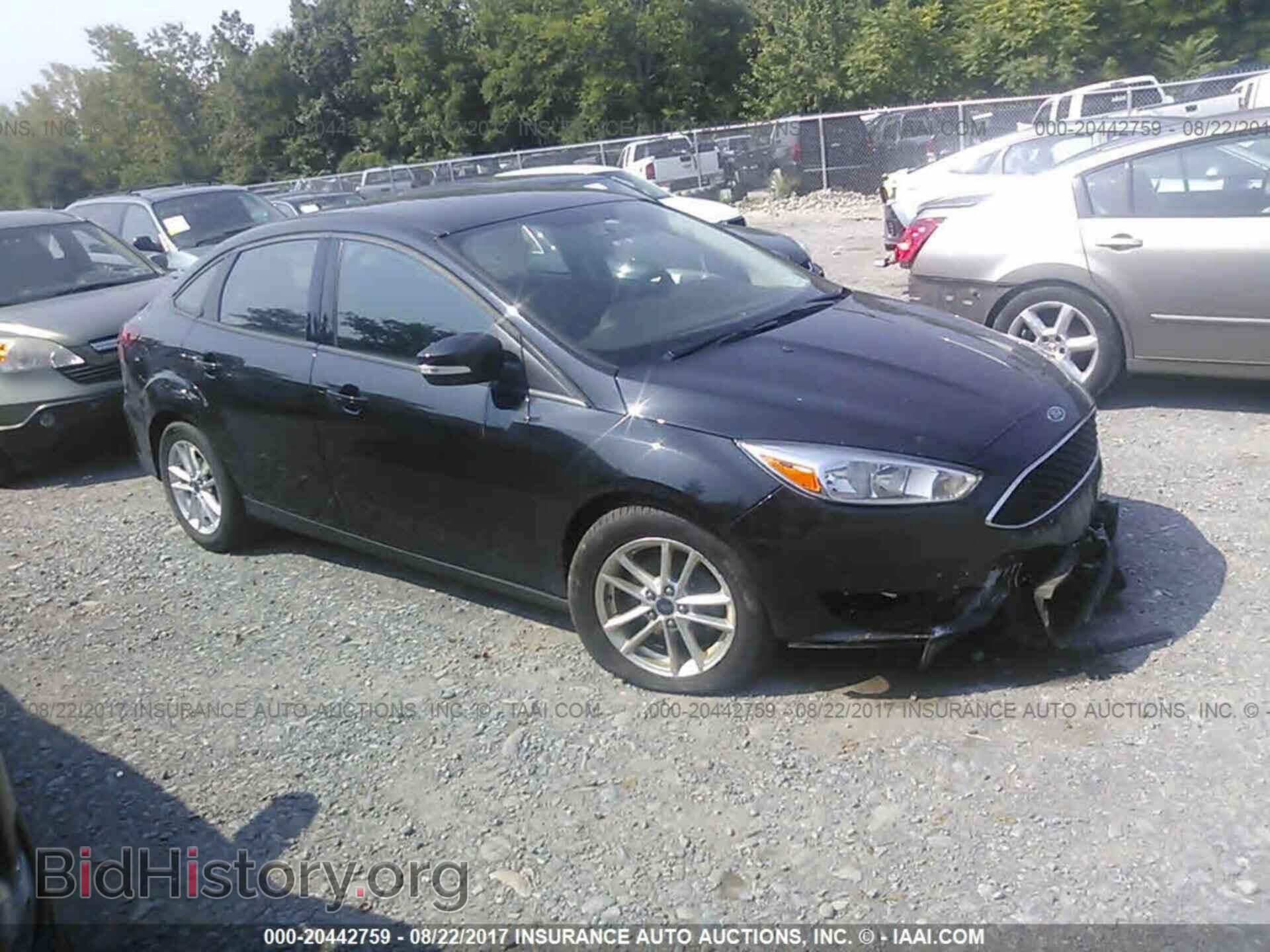 Photo 1FADP3F29FL372084 - Ford Focus 2015