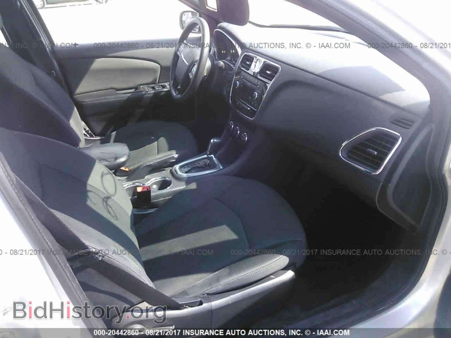 2011 Chrysler 200 - VIN: 1C3BC4FB2BN586226 - Фото 5