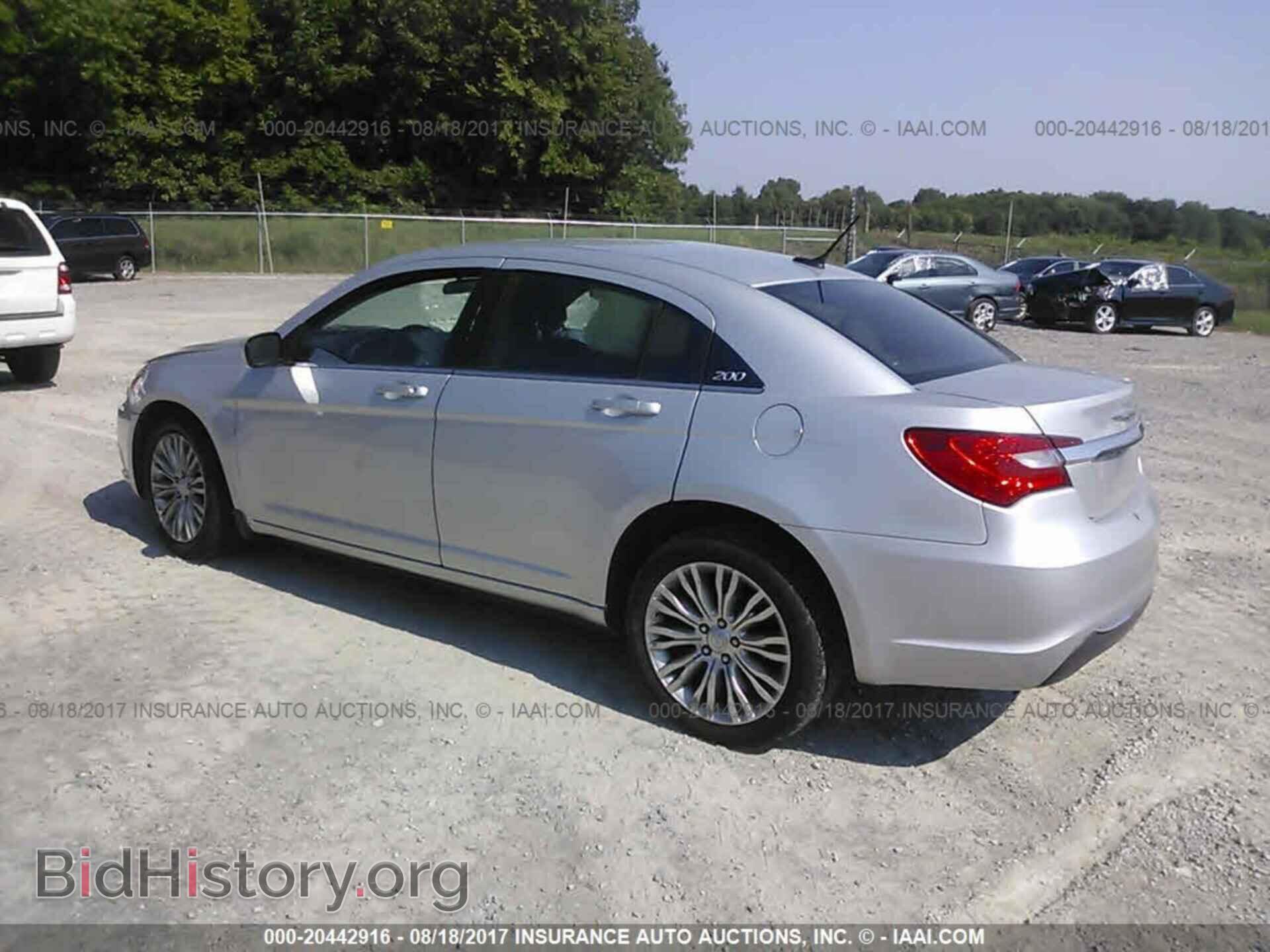 2012 Chrysler 200 - VIN: 1C3CCBAB6CN134202 - Фото 3