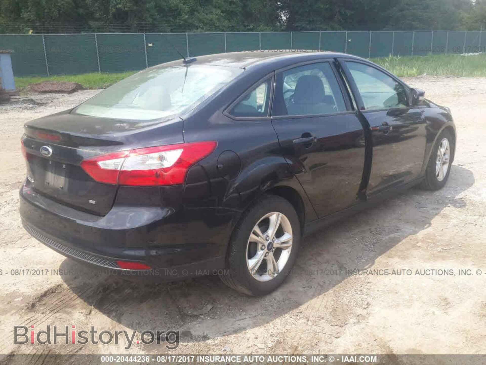 2014 Ford Focus - VIN: 1FADP3F2XEL227859 - Фото 4