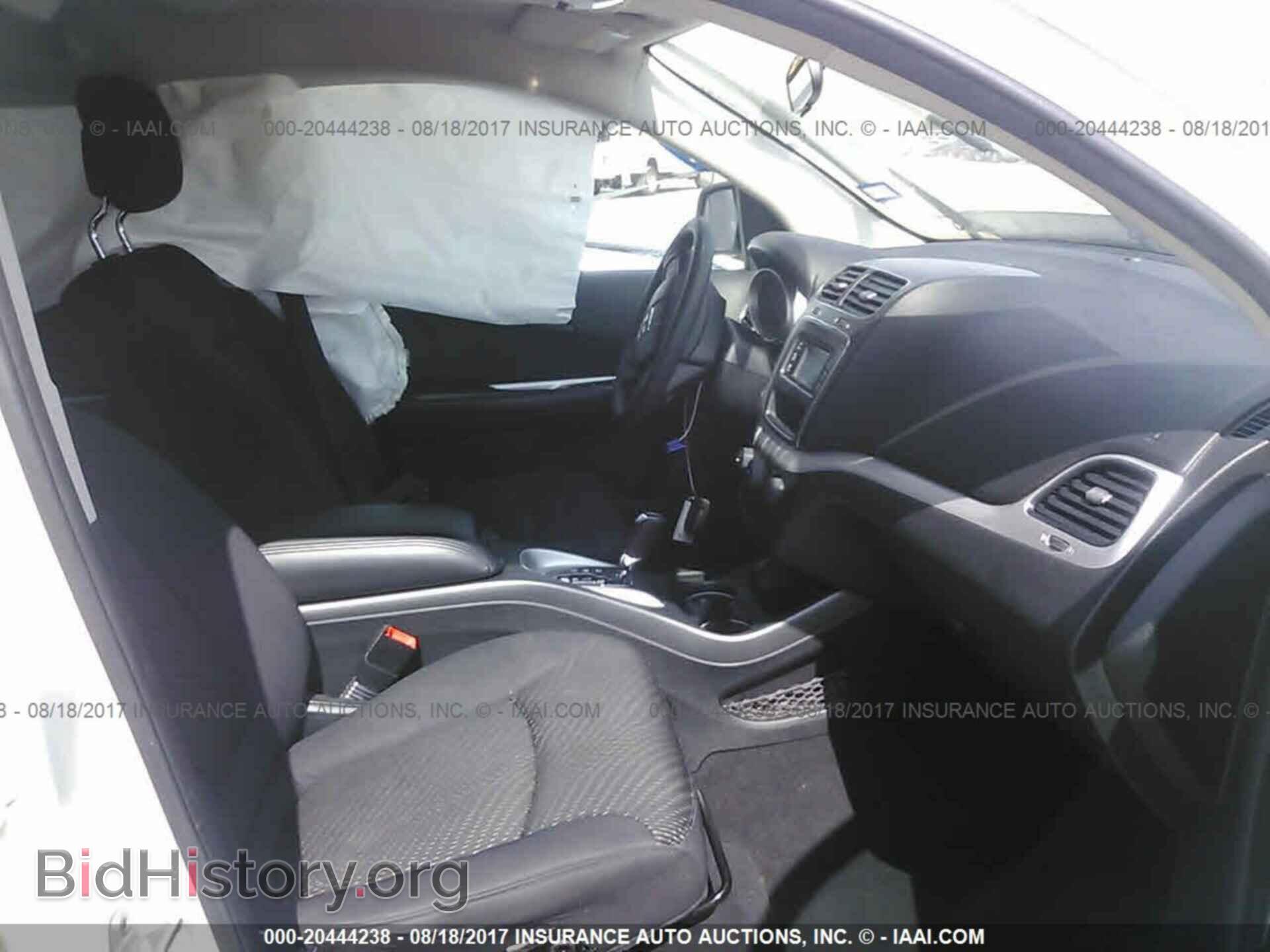 2012 Dodge Journey - VIN: 3C4PDCBG3CT297898 - Фото 5