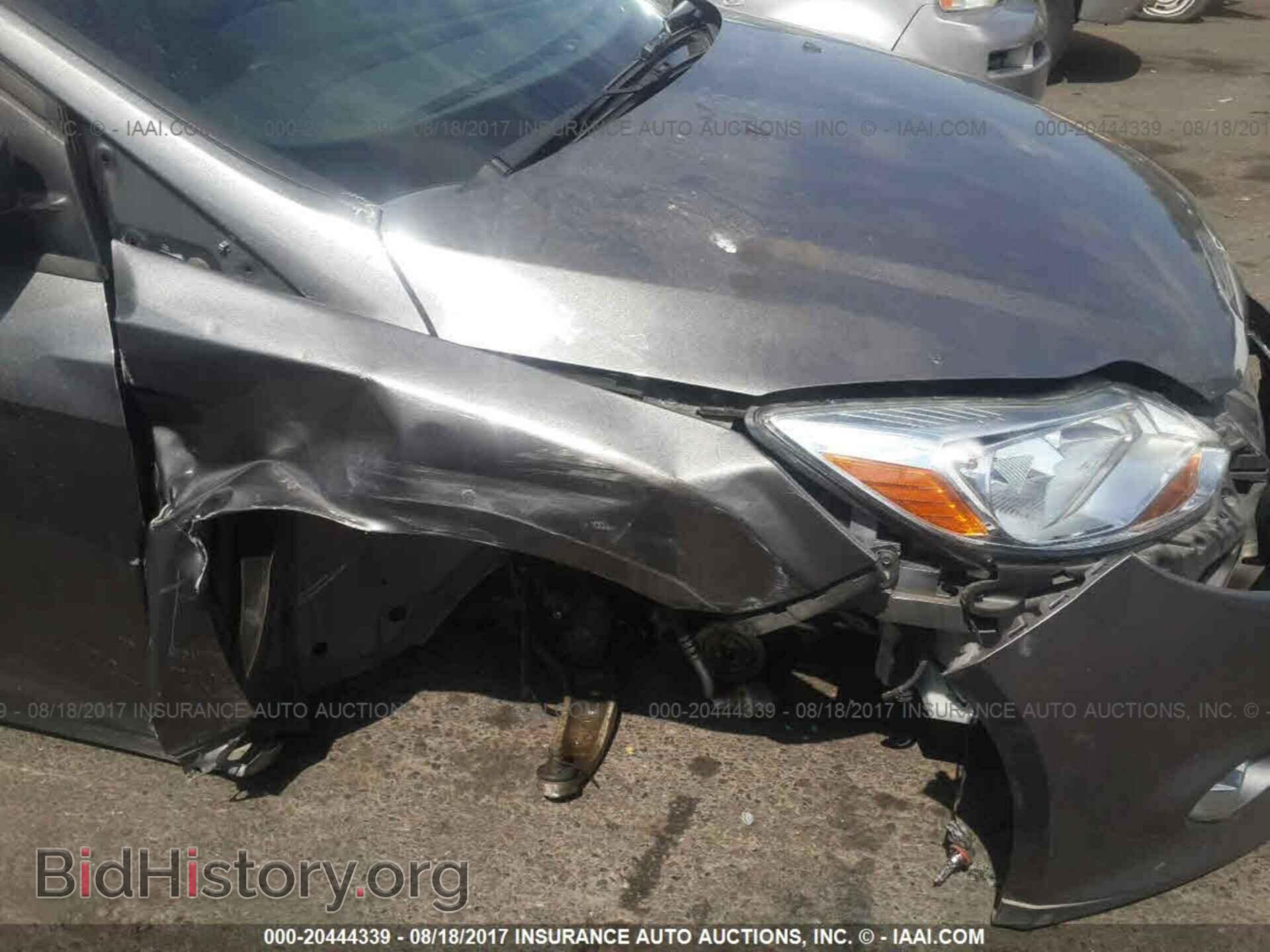 2012 Ford Focus - VIN: 1FAHP3F22CL456728 - Photo 6