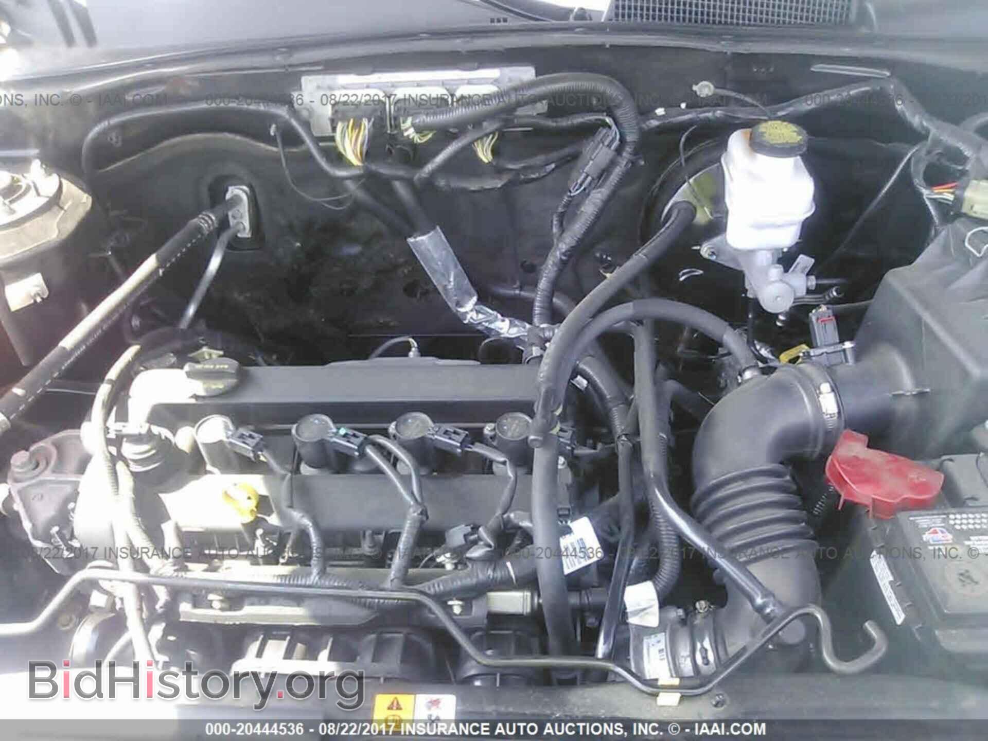 2011 Ford Escape - VIN: 1FMCU0D79BKC59422 - Photo 10
