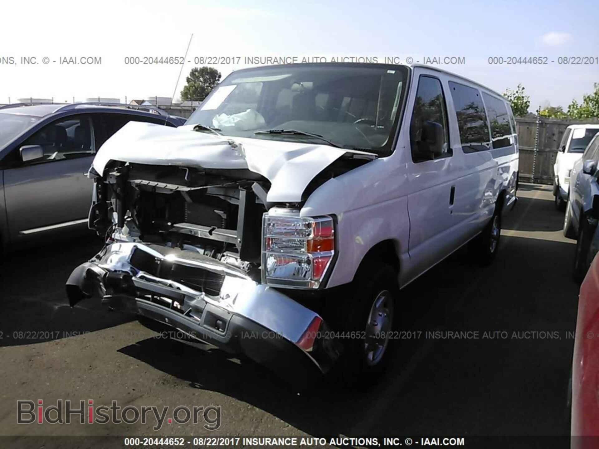 2014 Ford Econoline - VIN: 1FBSS3BL4EDA72271 - Фото 2