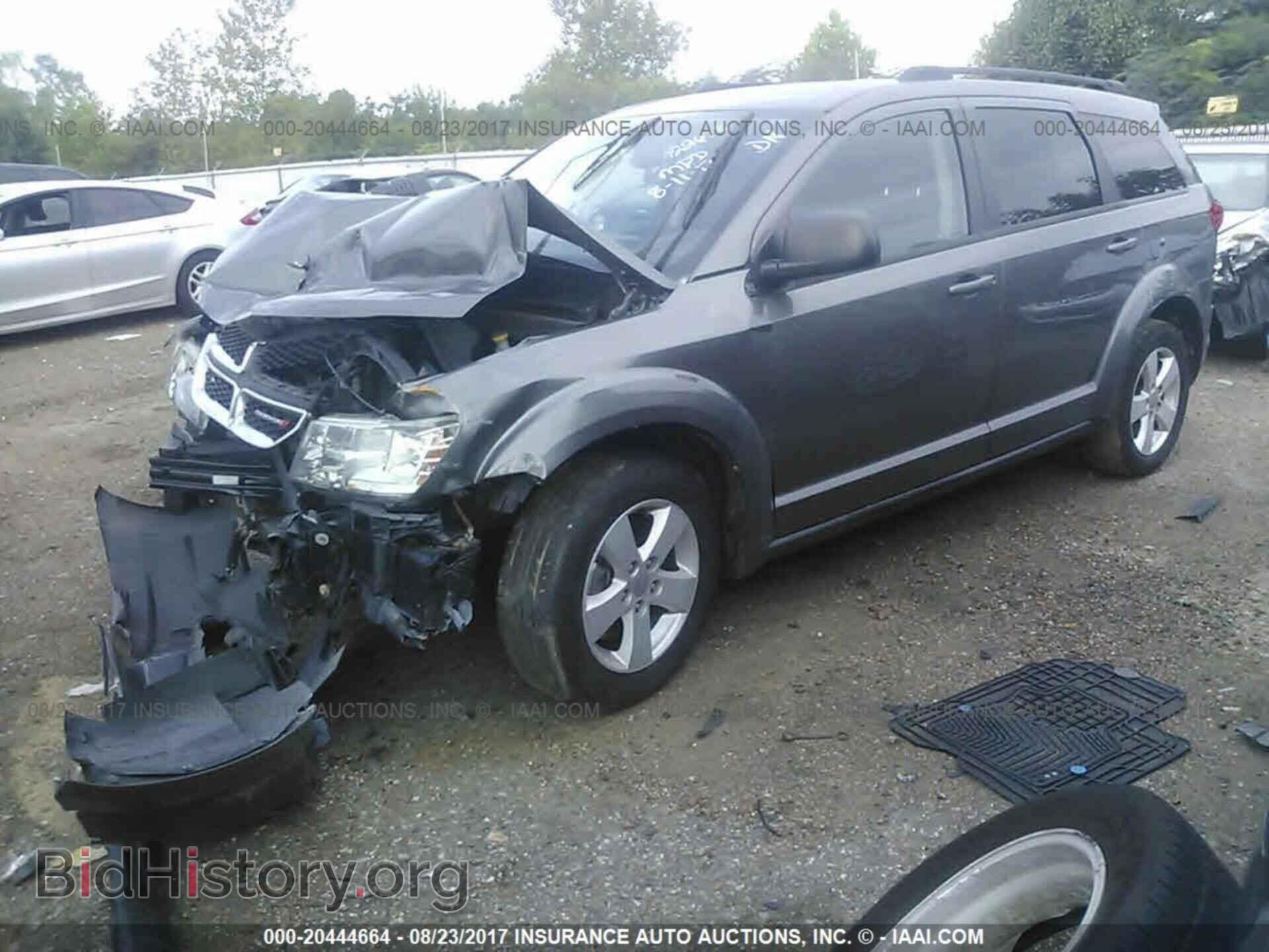 2013 Dodge Journey - VIN: 3C4PDCABXDT583917 - Фото 2