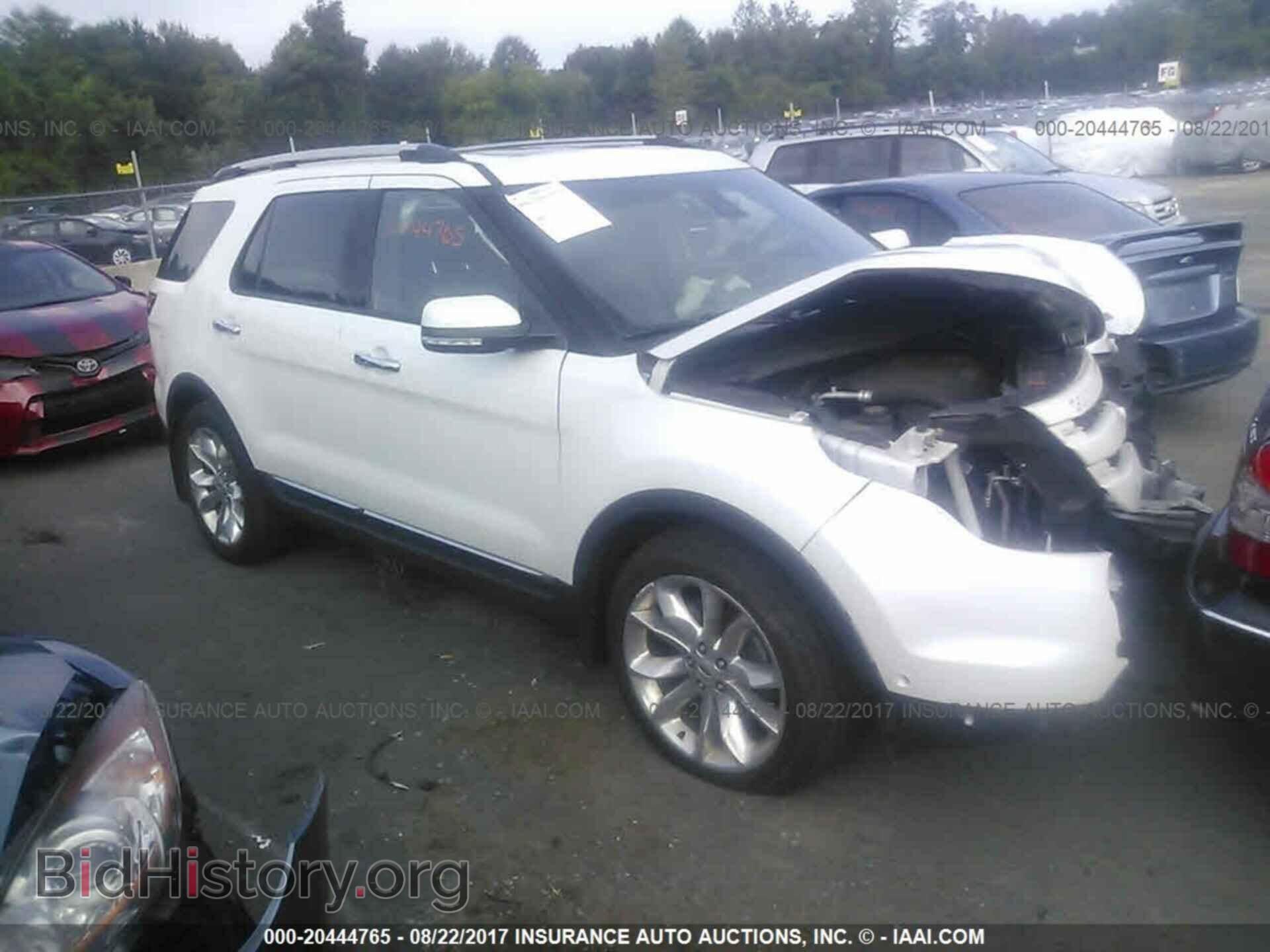 Photo 1FM5K8F84DGB50083 - Ford Explorer 2013