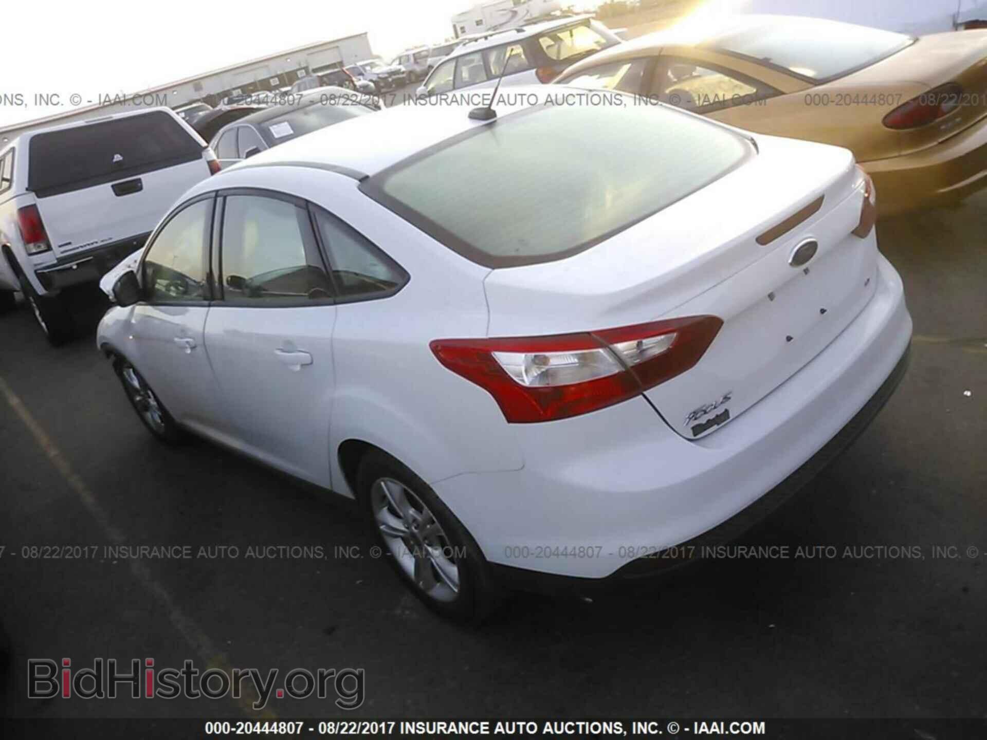2013 Ford Focus - VIN: 1FADP3F28DL129122 - Photo 3