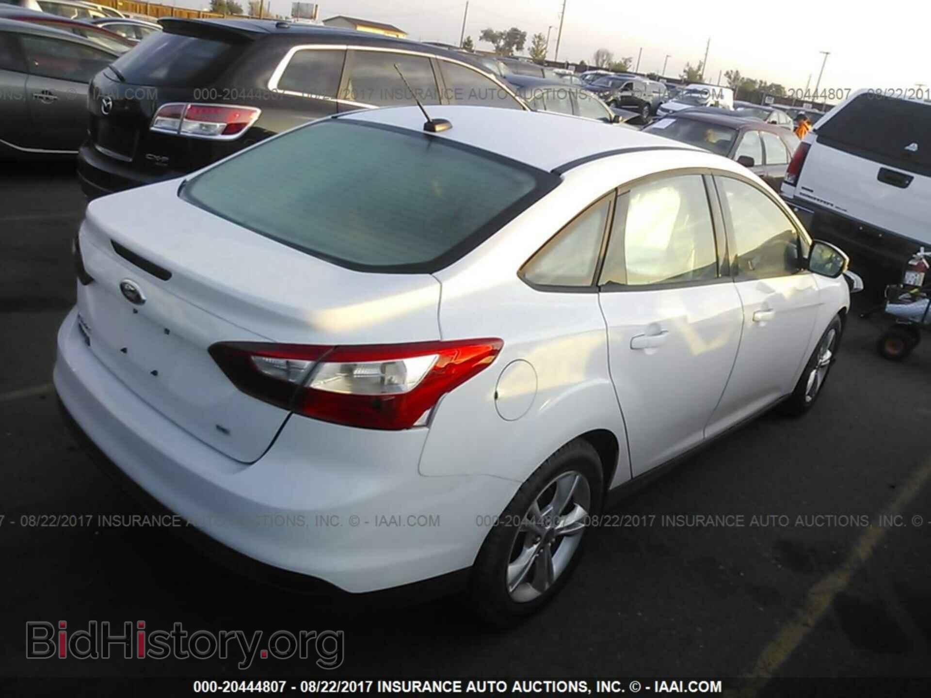2013 Ford Focus - VIN: 1FADP3F28DL129122 - Photo 4