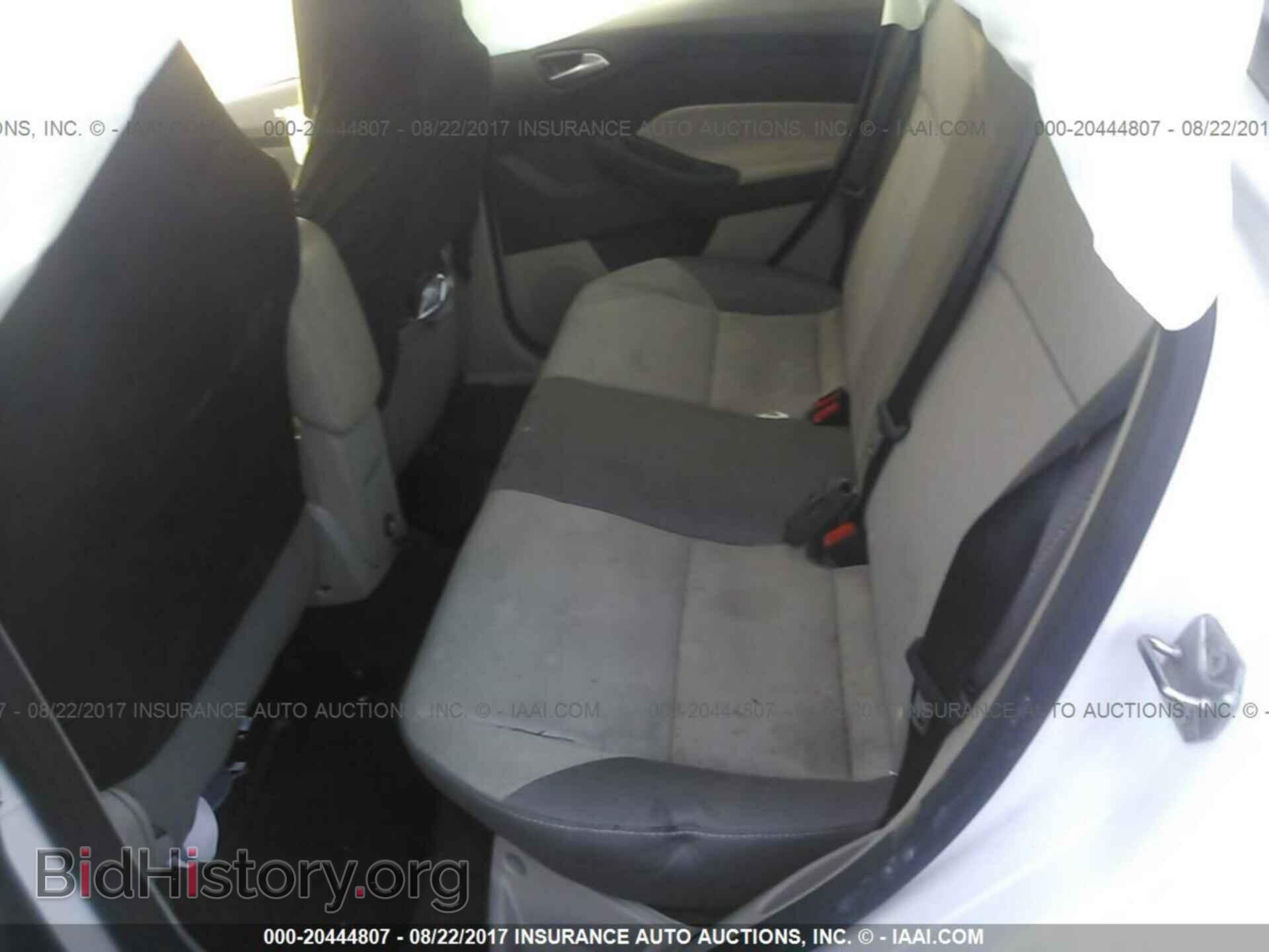 2013 Ford Focus - VIN: 1FADP3F28DL129122 - Photo 8