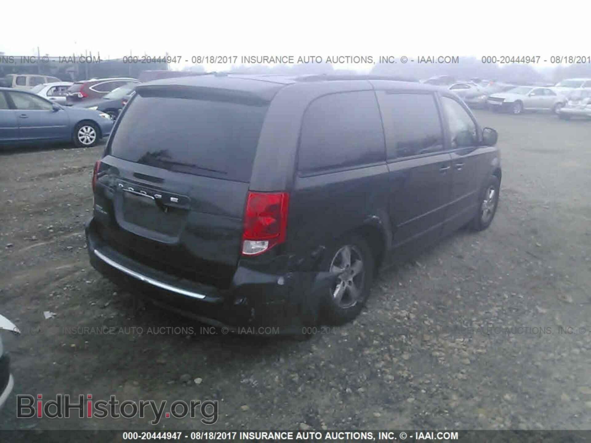2011 Dodge Grand caravan - VIN: 2D4RN3DG1BR710148 - Photo 4