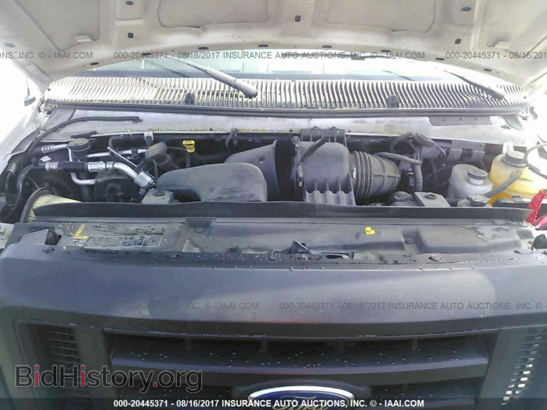 2011 Ford Econoline - VIN: 1FTNE1EW3BDB33793 - Фото 10