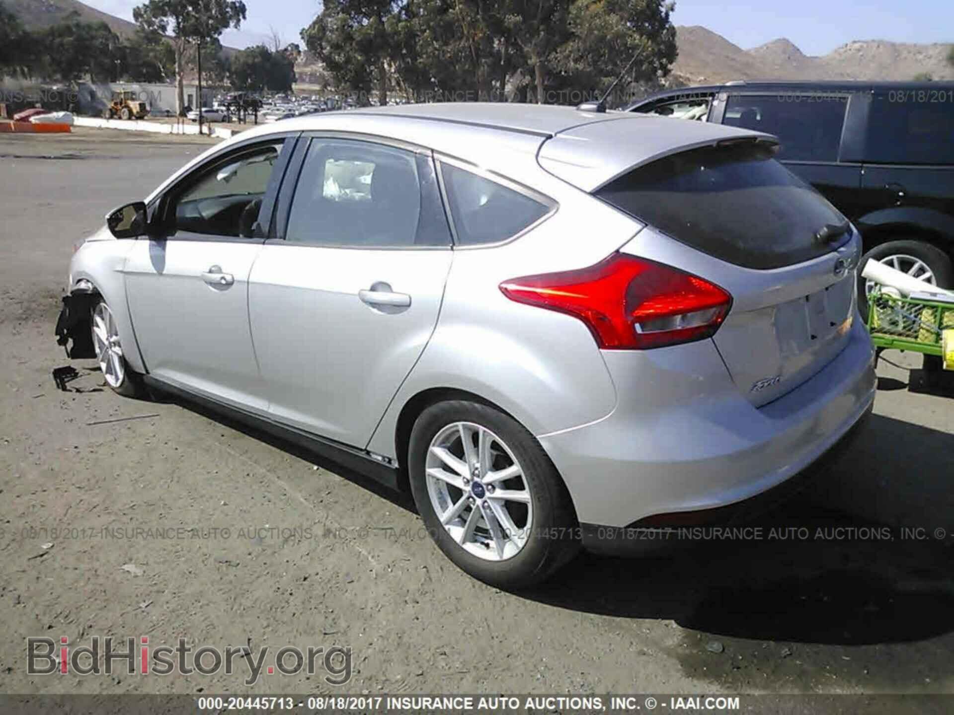 2015 Ford Focus - VIN: 1FADP3K26FL263667 - Photo 3