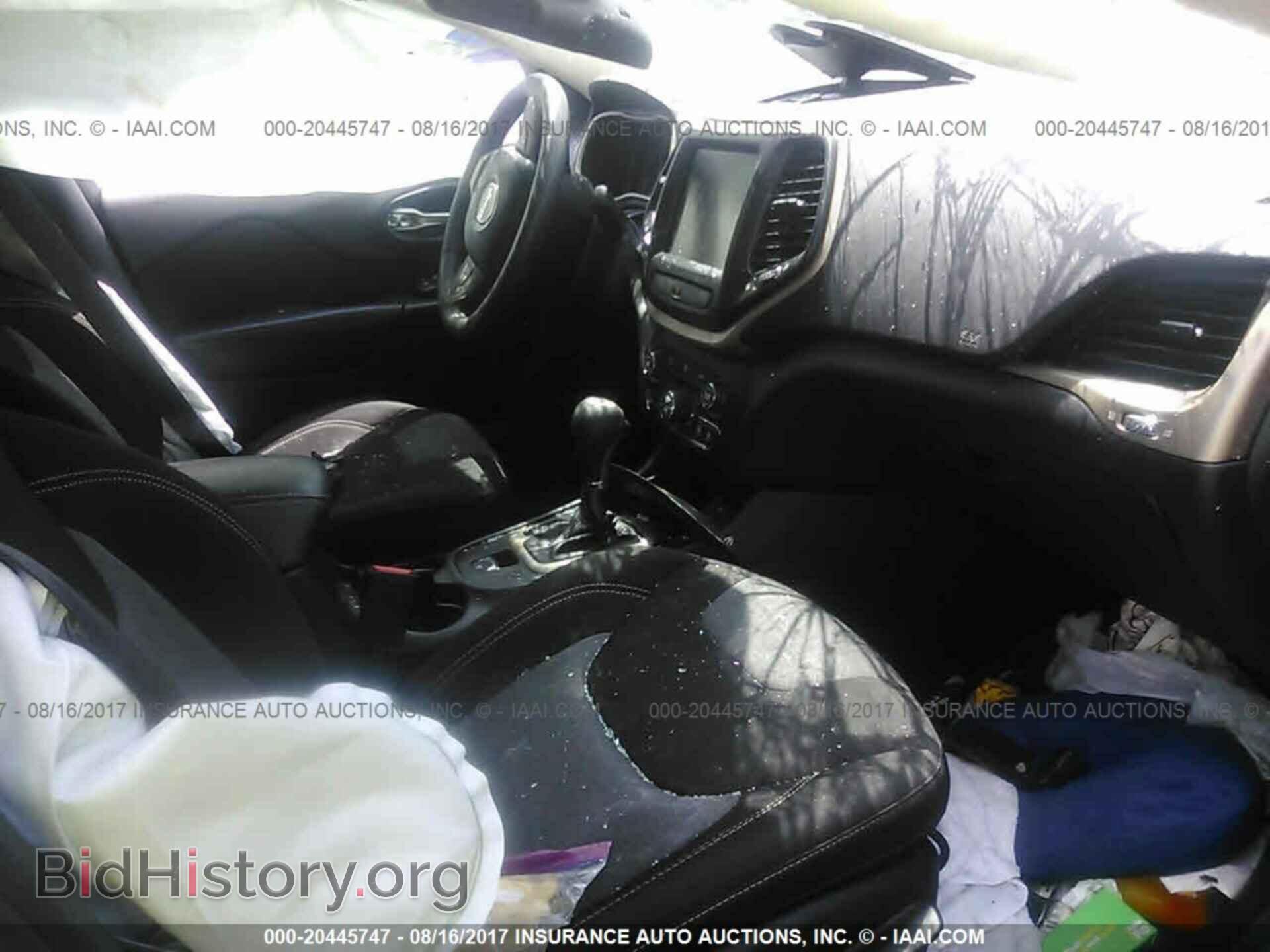 2014 Jeep Cherokee - VIN: 1C4PJLCB4EW264823 - Фото 5