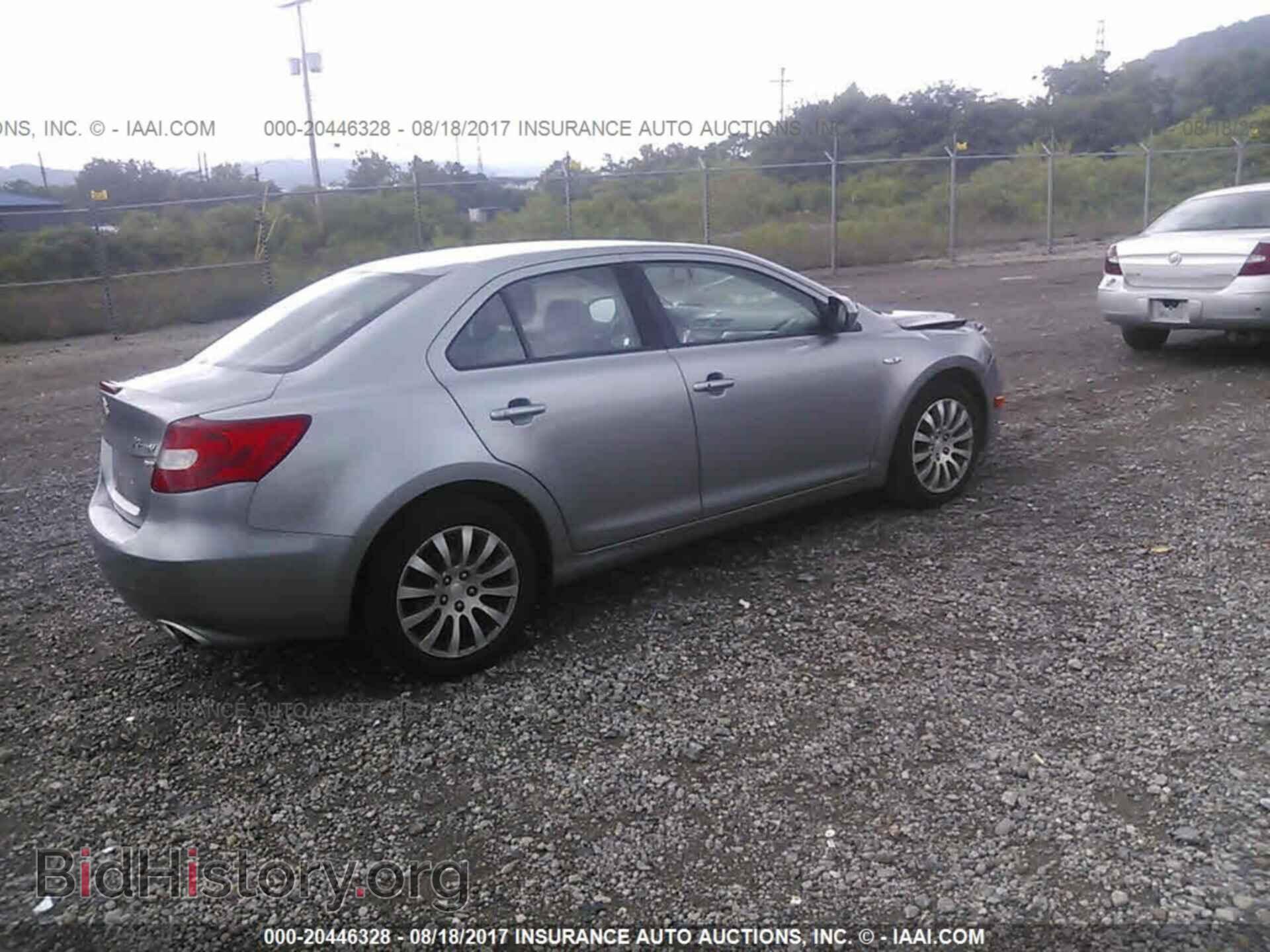 2013 Suzuki Kizashi - VIN: JS2RF9A34D6100291 - Фото 4