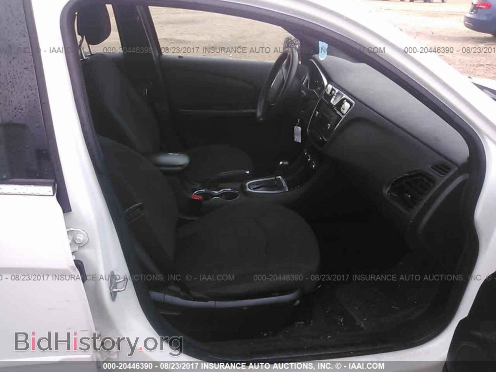 2012 Chrysler 200 - VIN: 1C3CCBABXCN240801 - Фото 5