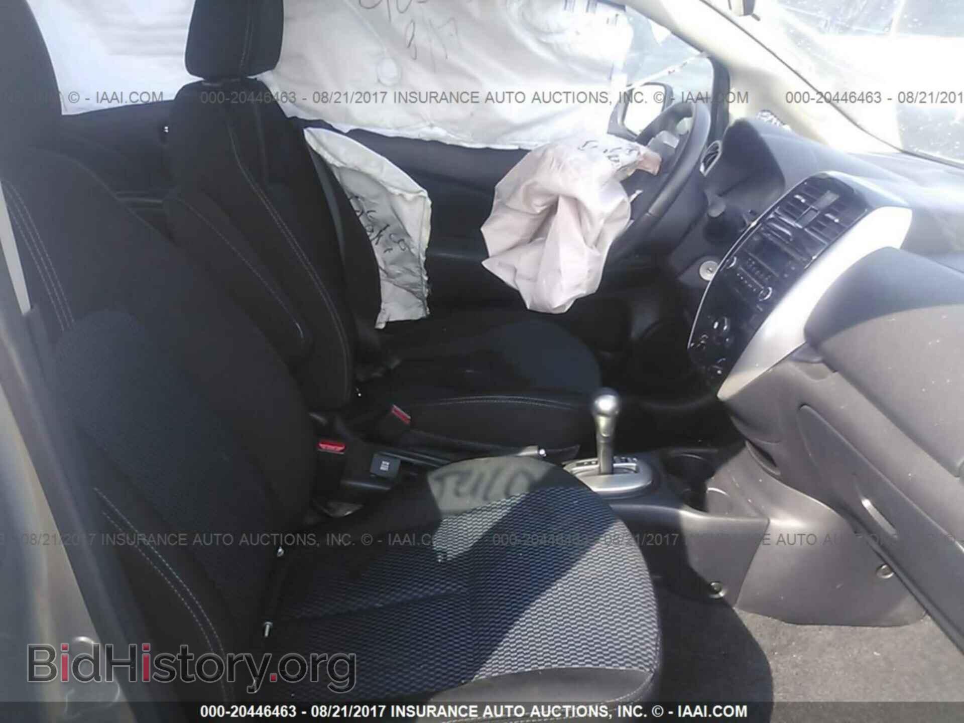 2015 Nissan Versa note - VIN: 3N1CE2CP2FL352630 - Фото 5