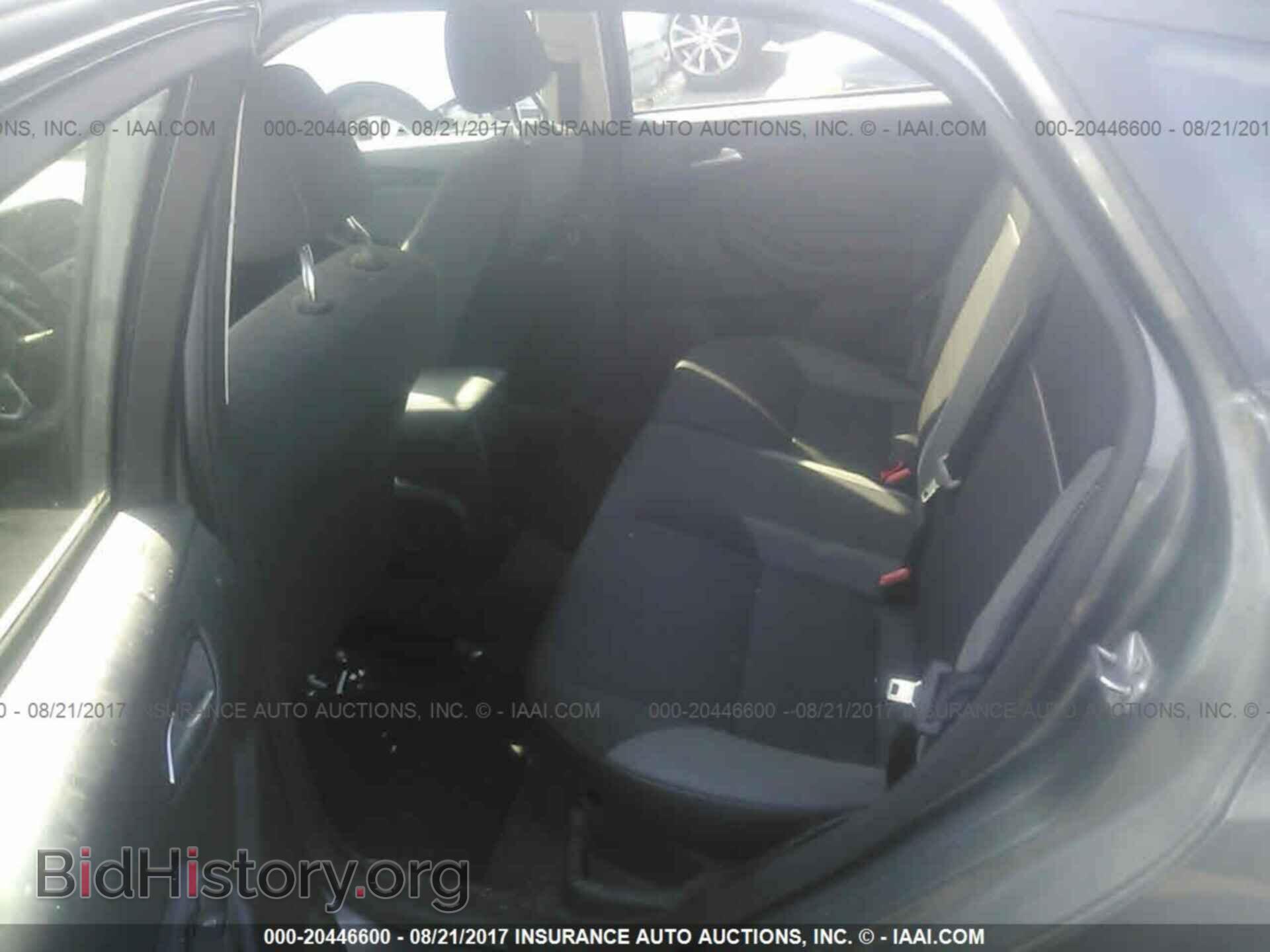 2012 Ford Focus - VIN: 1FAHP3K27CL213308 - Photo 8