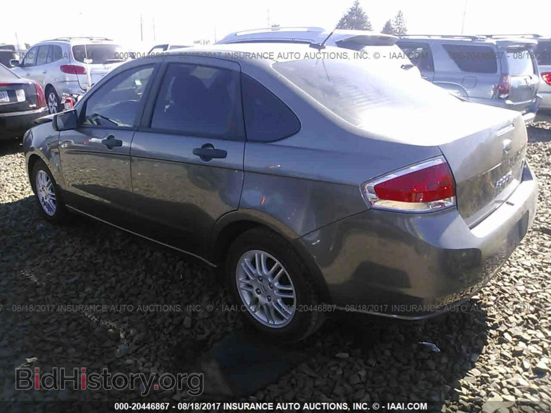 2011 Ford Focus - VIN: 1FAHP3FN9BW150164 - Фото 3