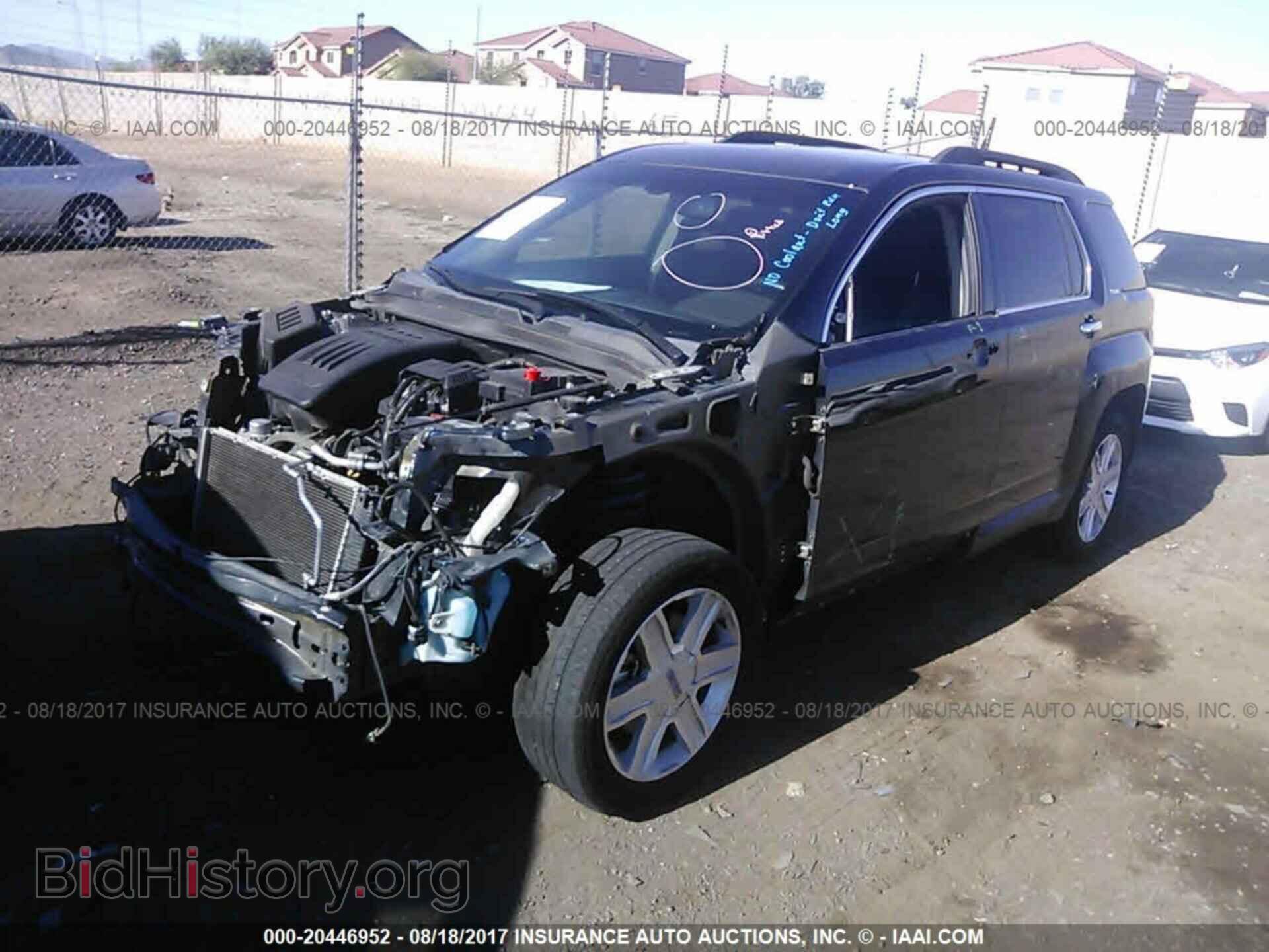 2011 Gmc Terrain - VIN: 2CTALSEC8B6228112 - Photo 2