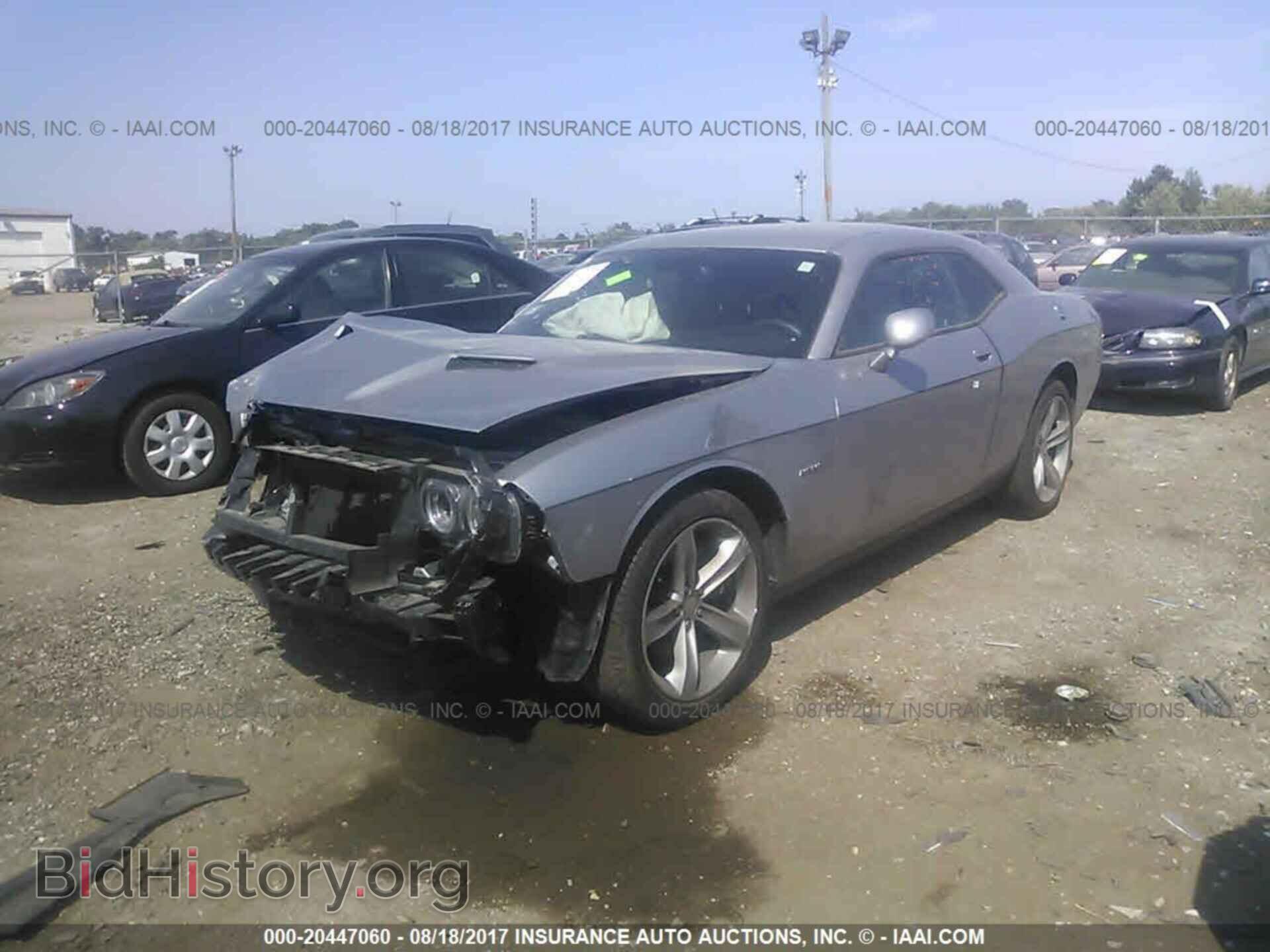 2015 Dodge Challenger - VIN: 2C3CDZAT8FH769773 - Photo 2