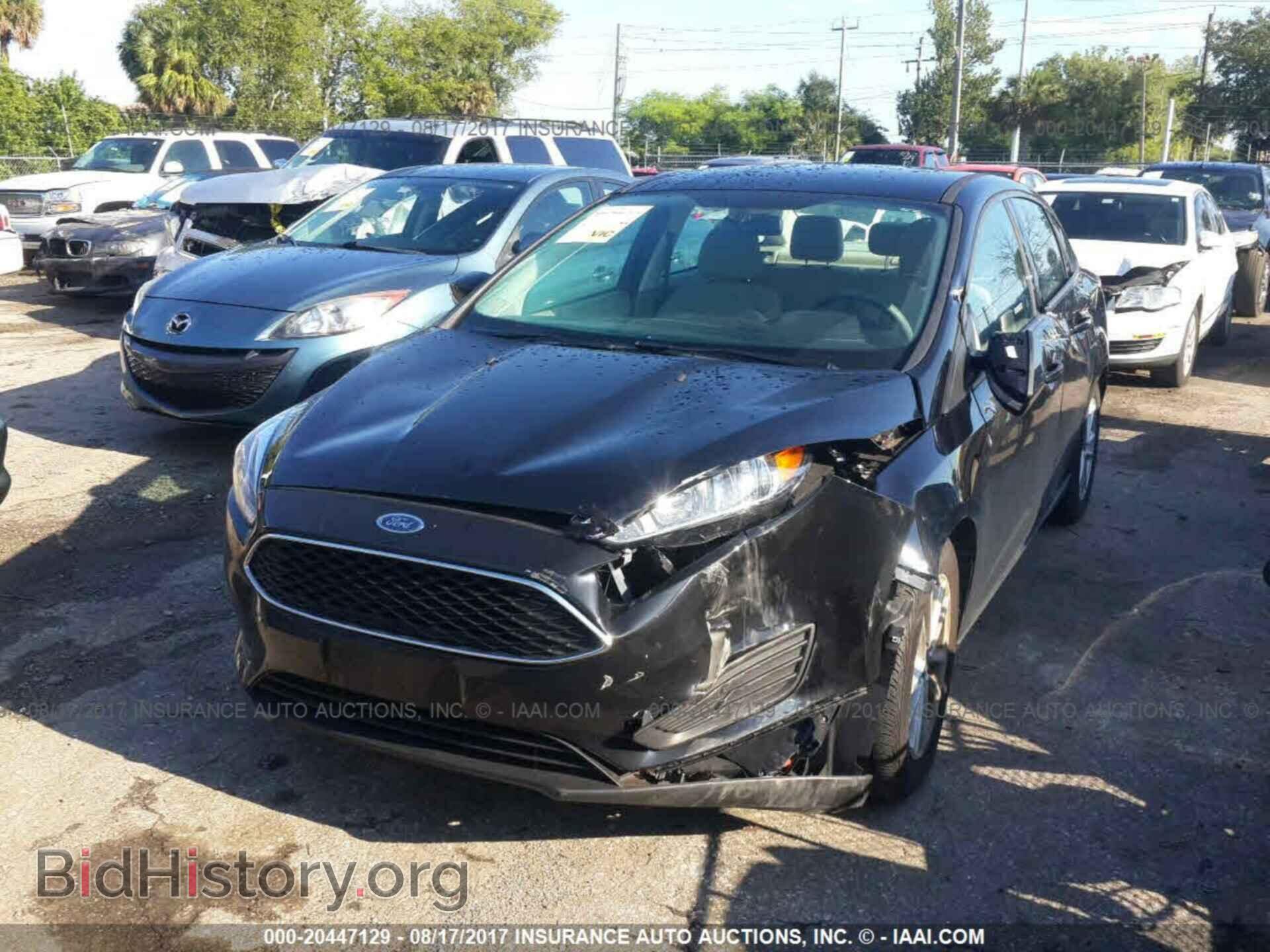 2016 Ford Focus - VIN: 1FADP3F29GL342987 - Photo 2