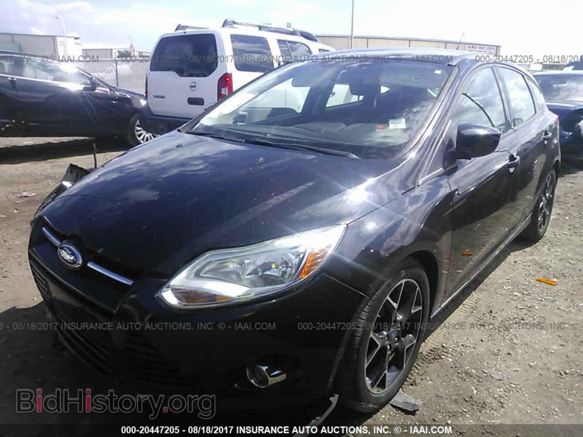 2012 Ford Focus - VIN: 1FAHP3K29CL122167 - Photo 2