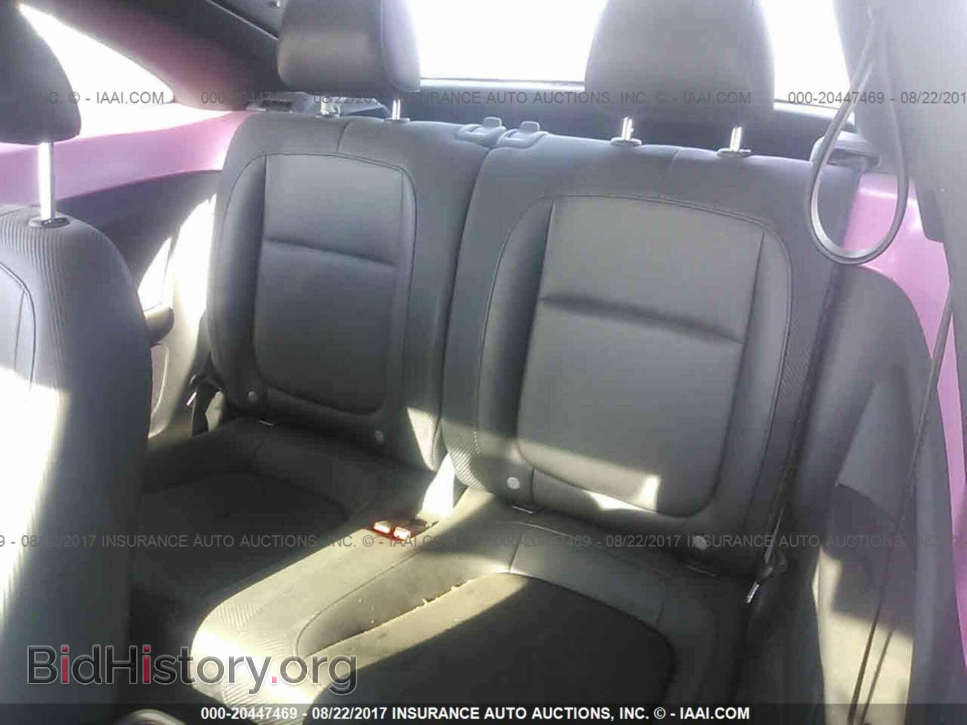 2012 Volkswagen Beetle - VIN: 3VWJP7AT3CM628697 - Фото 8