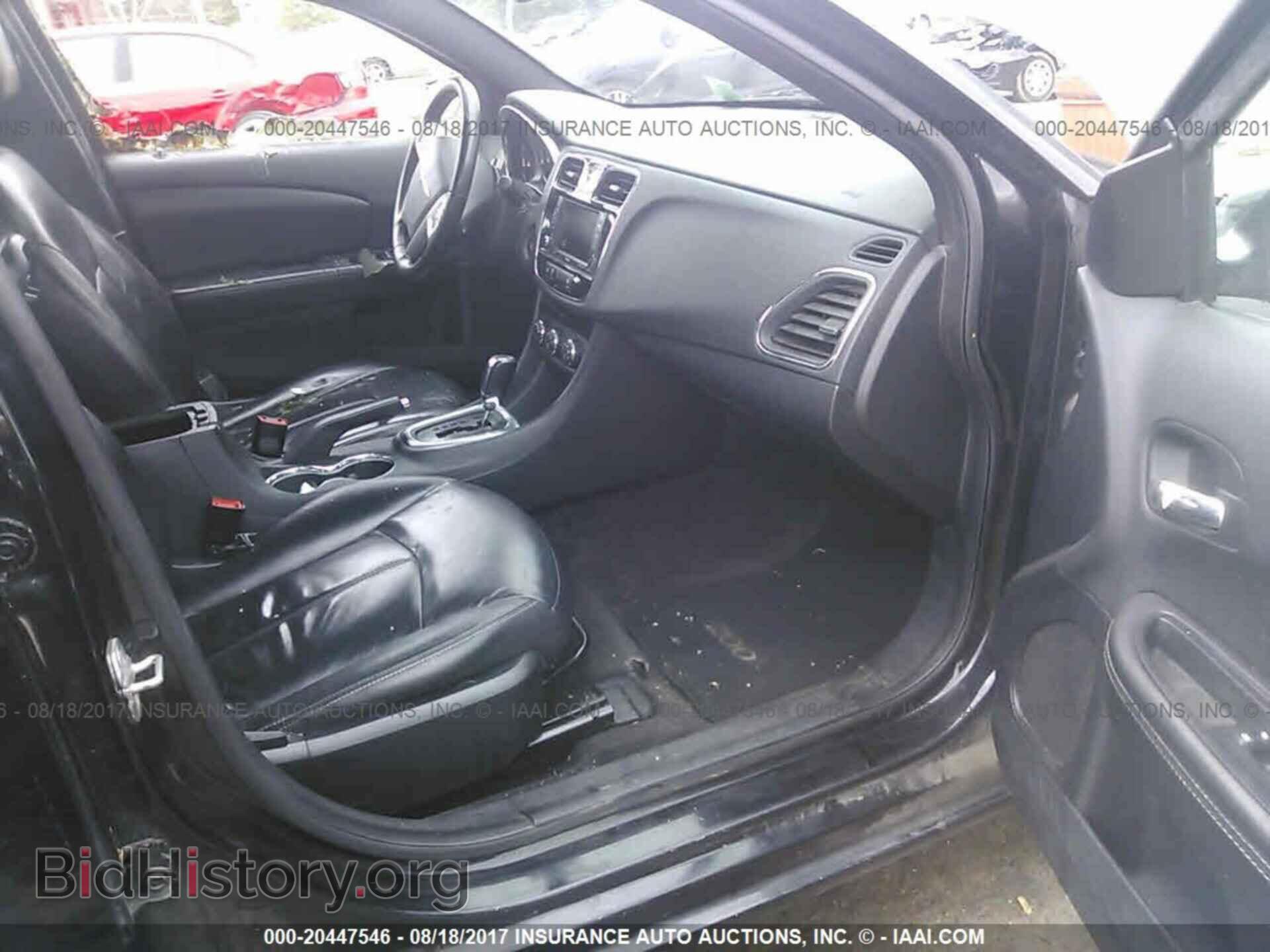 2012 Chrysler 200 - VIN: 1C3CCBCB7CN235035 - Фото 5