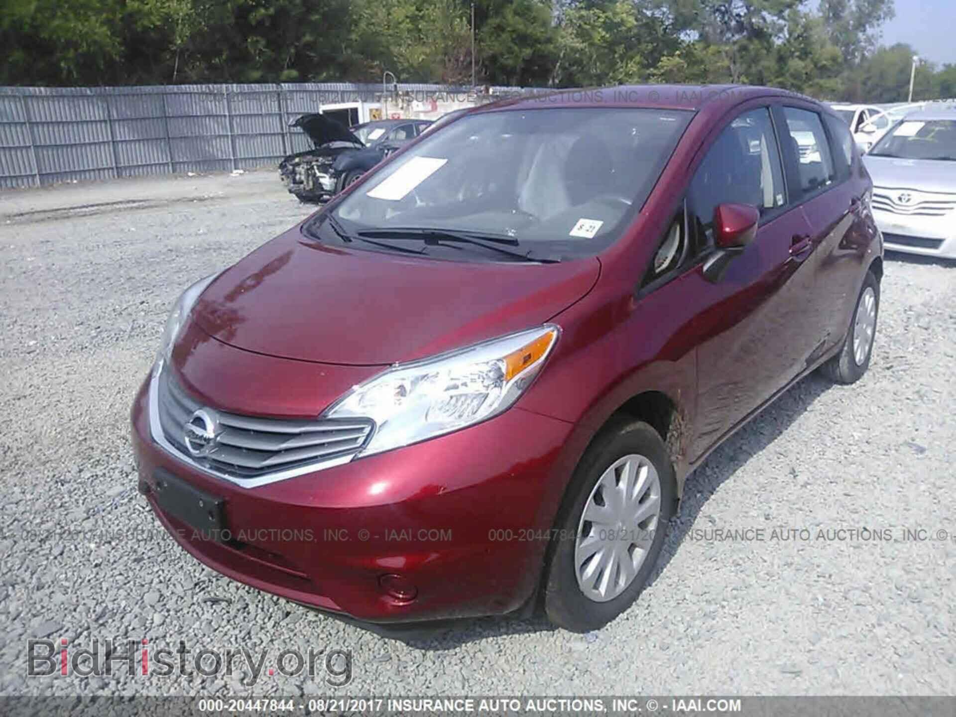 2016 Nissan Versa note - VIN: 3N1CE2CP7GL373166 - Фото 2